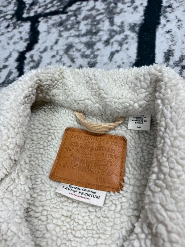Levi's Levis beige sherpa denim jacket logo L Size L / US 10 / IT 46 - 5 Thumbnail