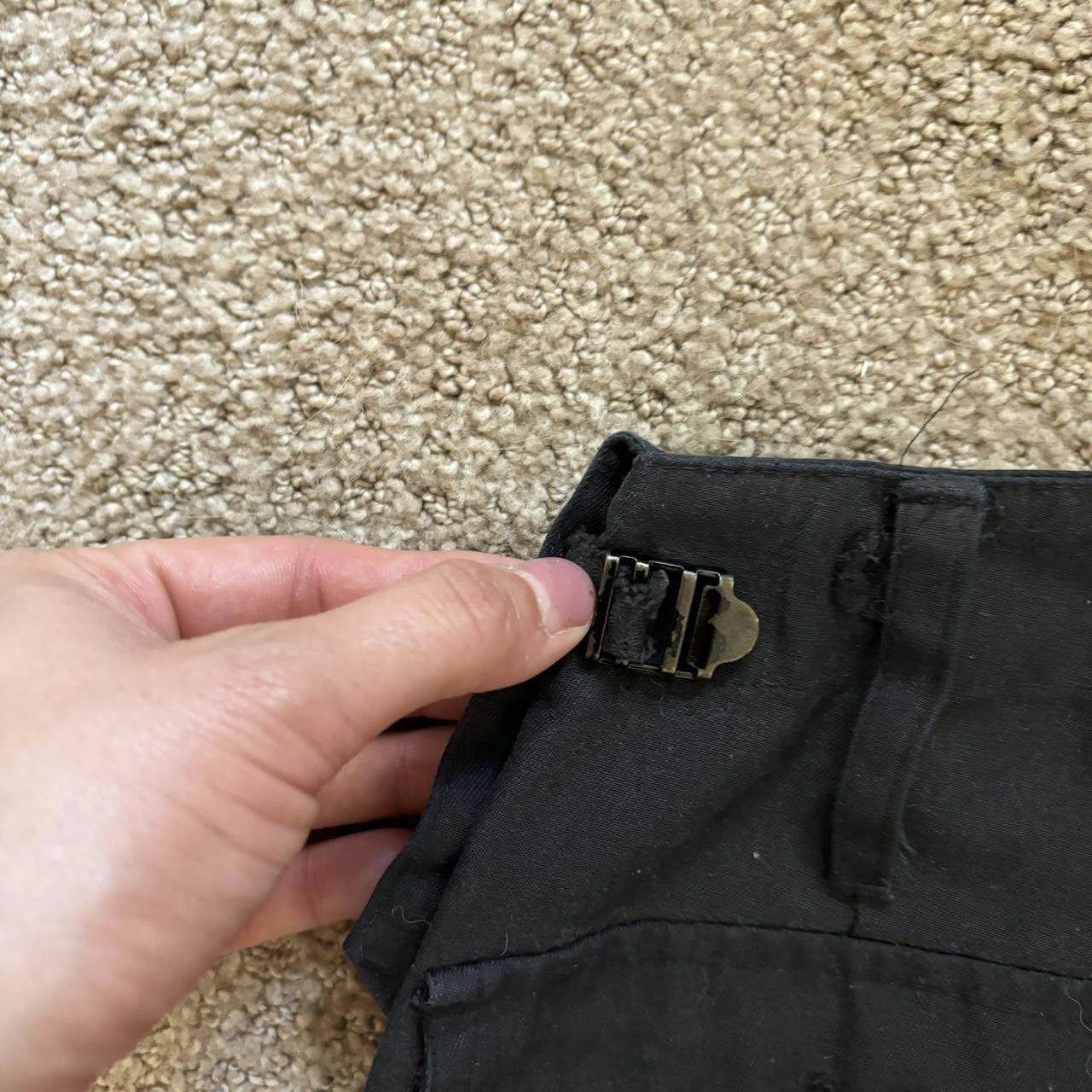 Urban Outfitters Urban Outfitters Black Cargo Pants Size 26" / US 2 / IT 38 - 6 Thumbnail