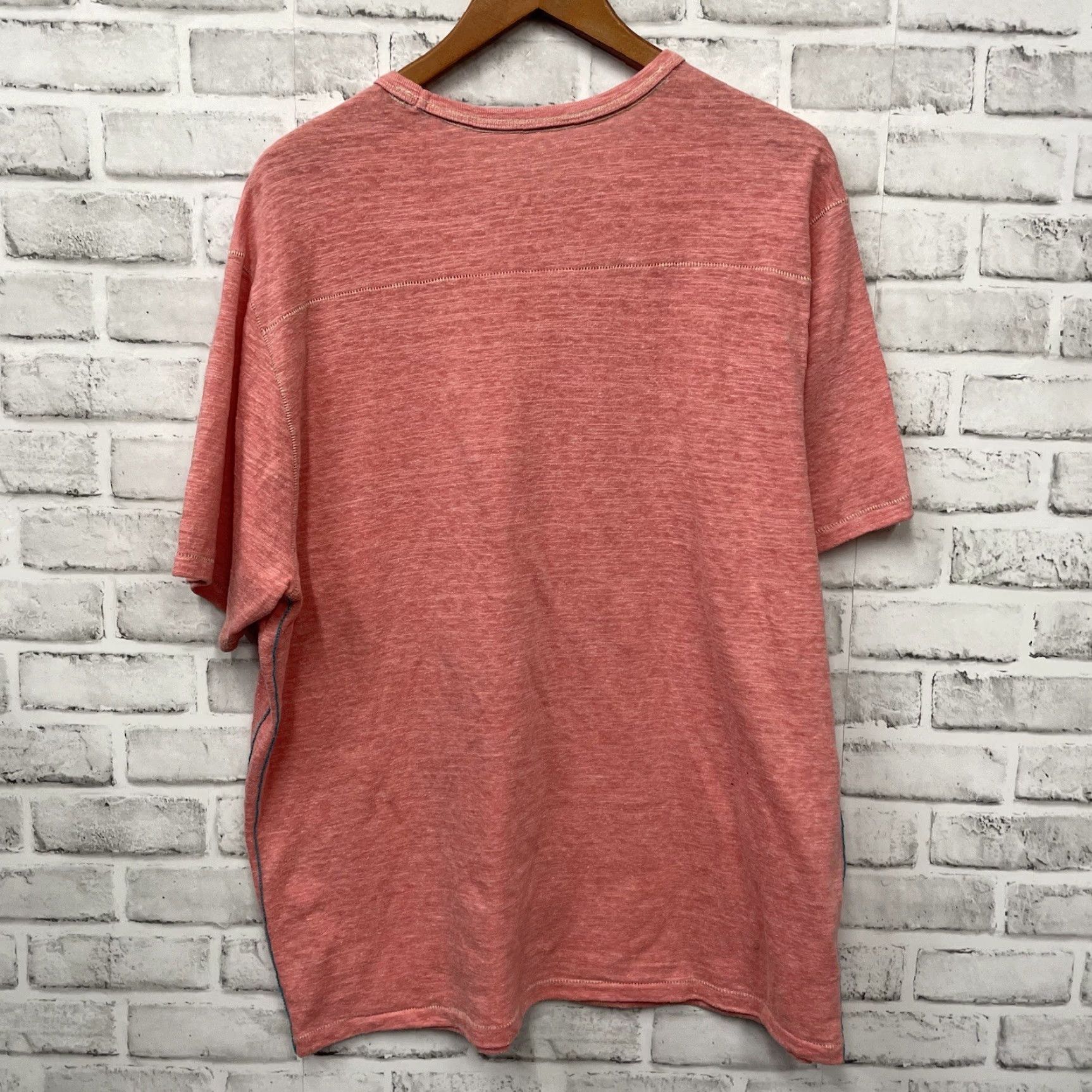 Tommy Bahama Tommy Bahama Relax T-Shirt Mens XL Pink Polyester Blend Total Shirt Size US XL / EU 56 / 4 - 5 Thumbnail