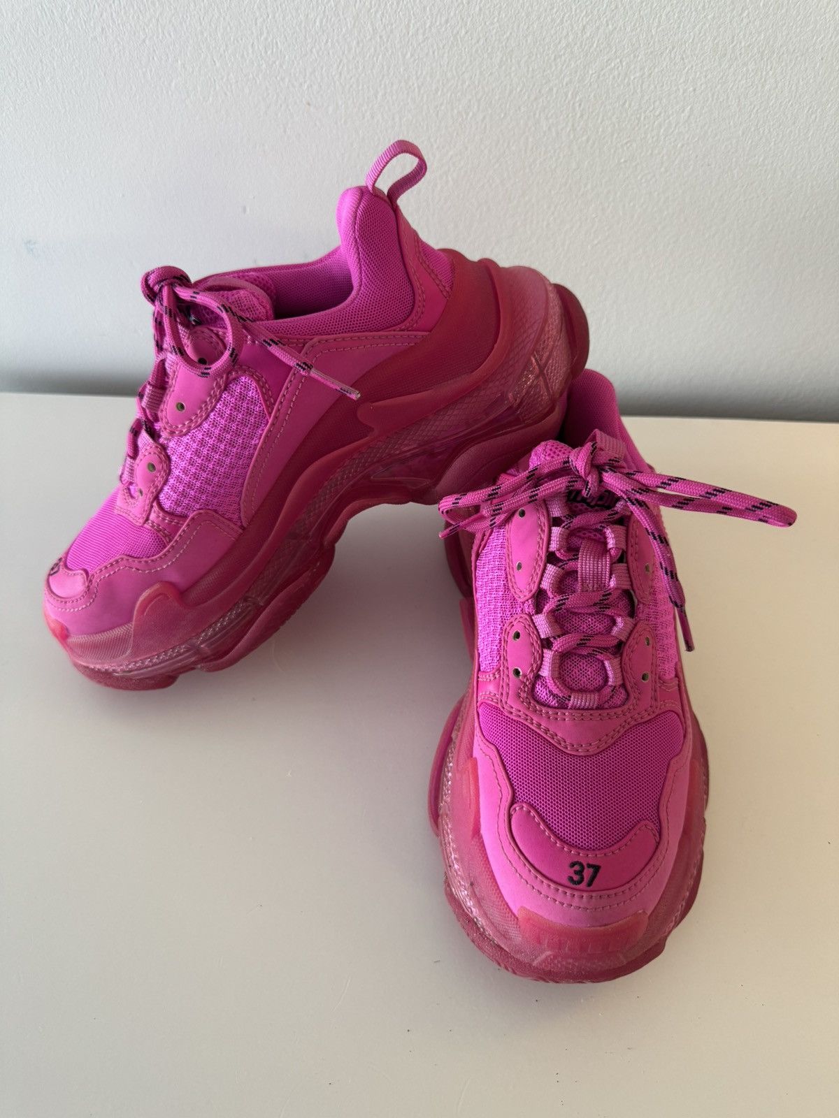 Balenciaga Balenciaga Pink Triple S Size US 7 / IT 37 - 8 Thumbnail