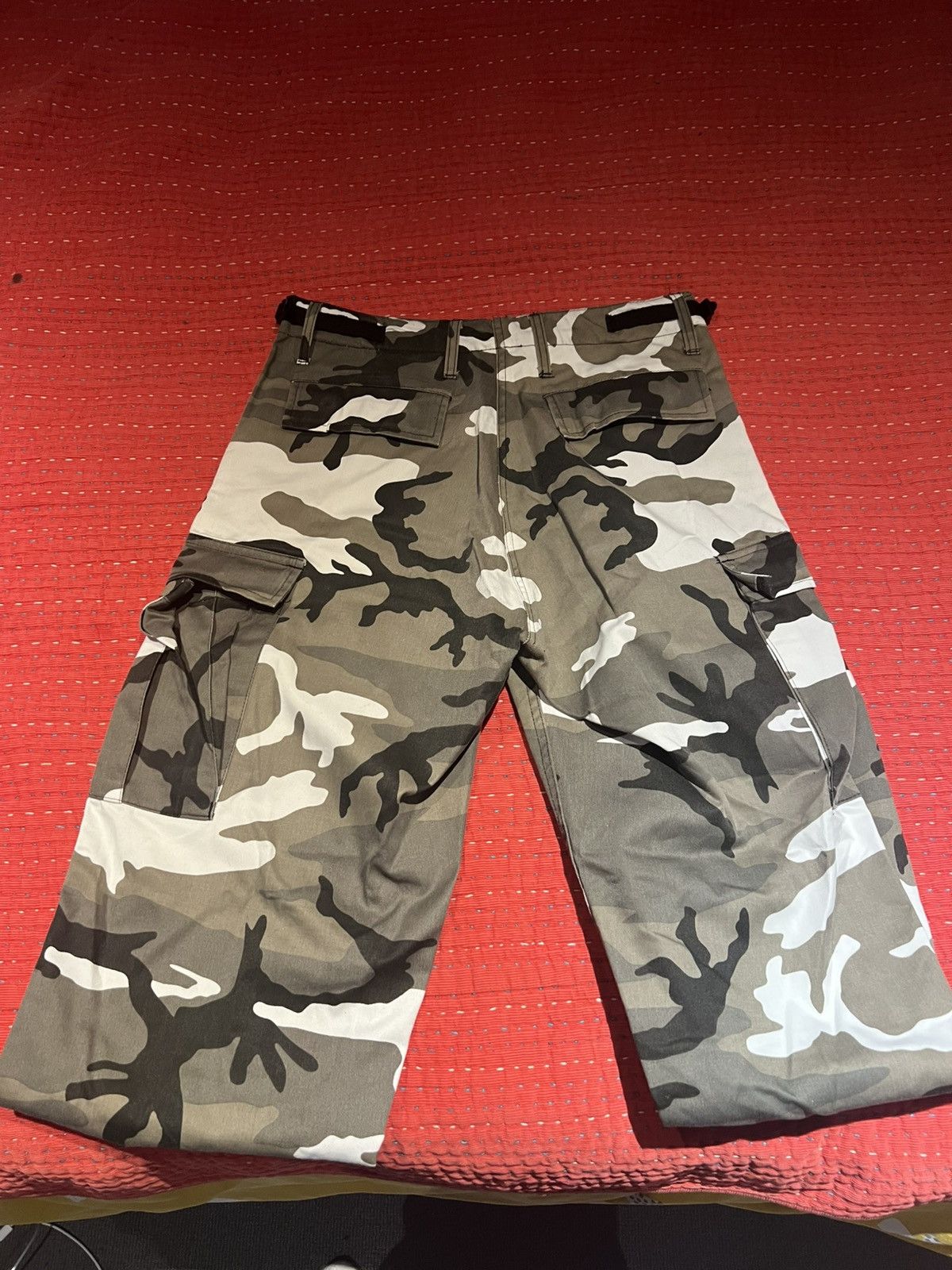 Asos Artic camo cargo pants Size US 30 / EU 46 - 4 Thumbnail