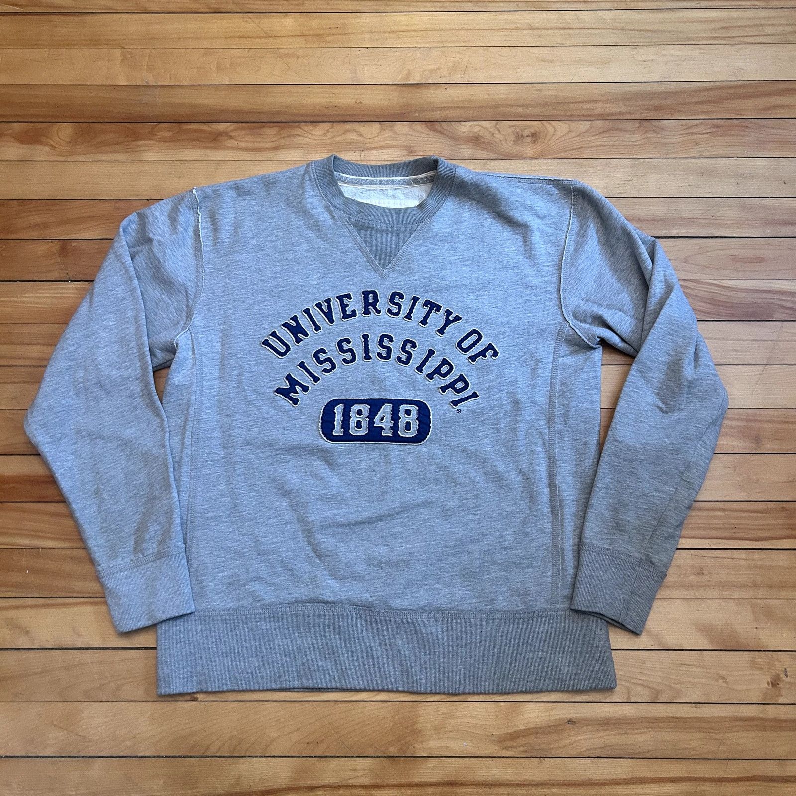 American Eagle Outfitters Y2K American Eagle College Crewneck Medium Size US M / EU 48-50 / 2 - 1 Thumbnail
