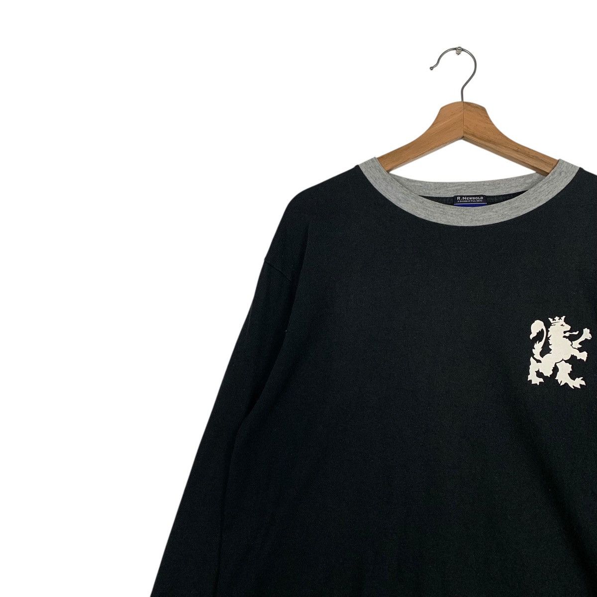 R.Newbold R.NEWBOLD Paul Smith Long Sleeve T Shirt #2621-C118 Size US L / EU 52-54 / 3 - 6 Thumbnail