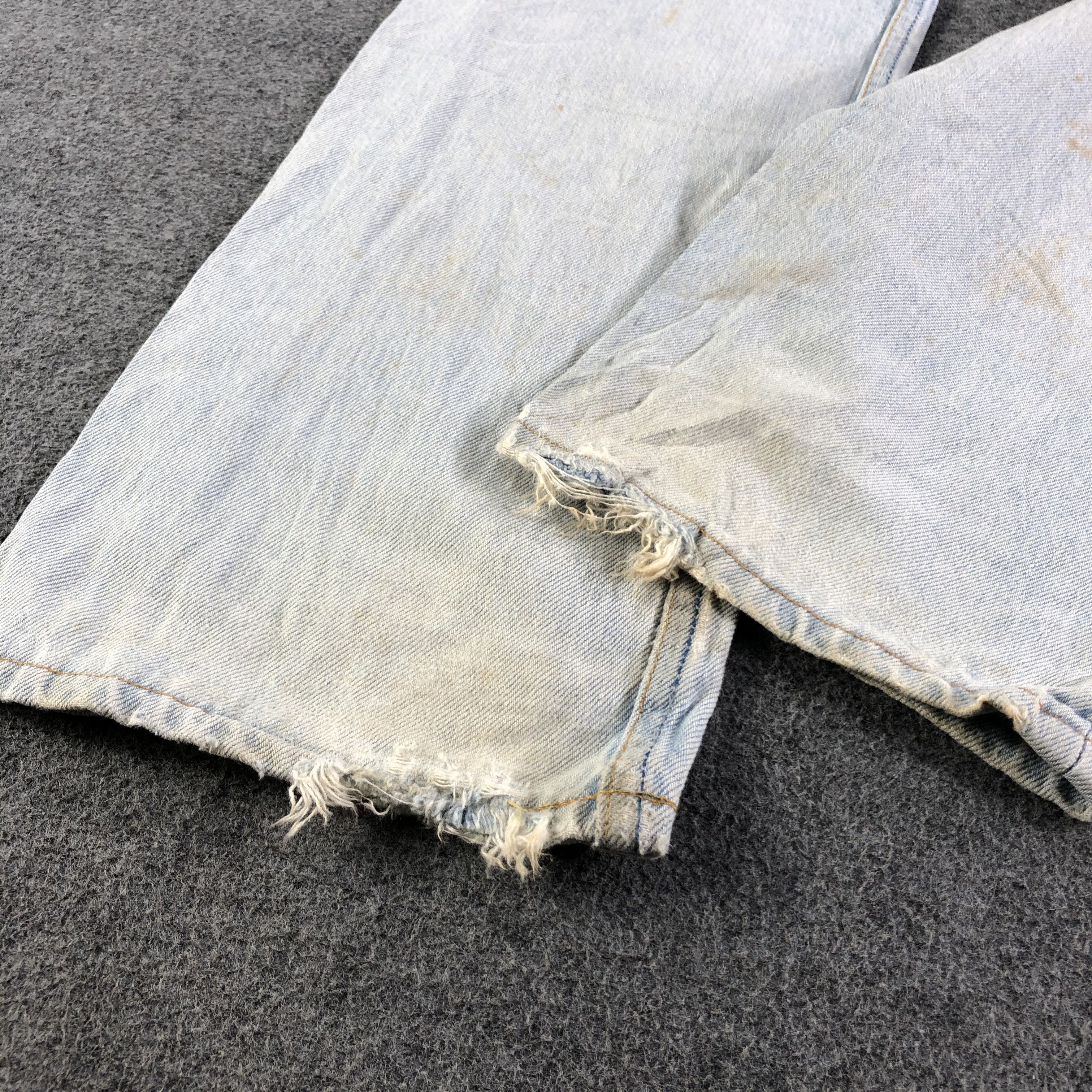 Levi's 90s Vintage Light Wash Levis 501 Jeans-J3008 Size US 30 / EU 46 - 6 Thumbnail