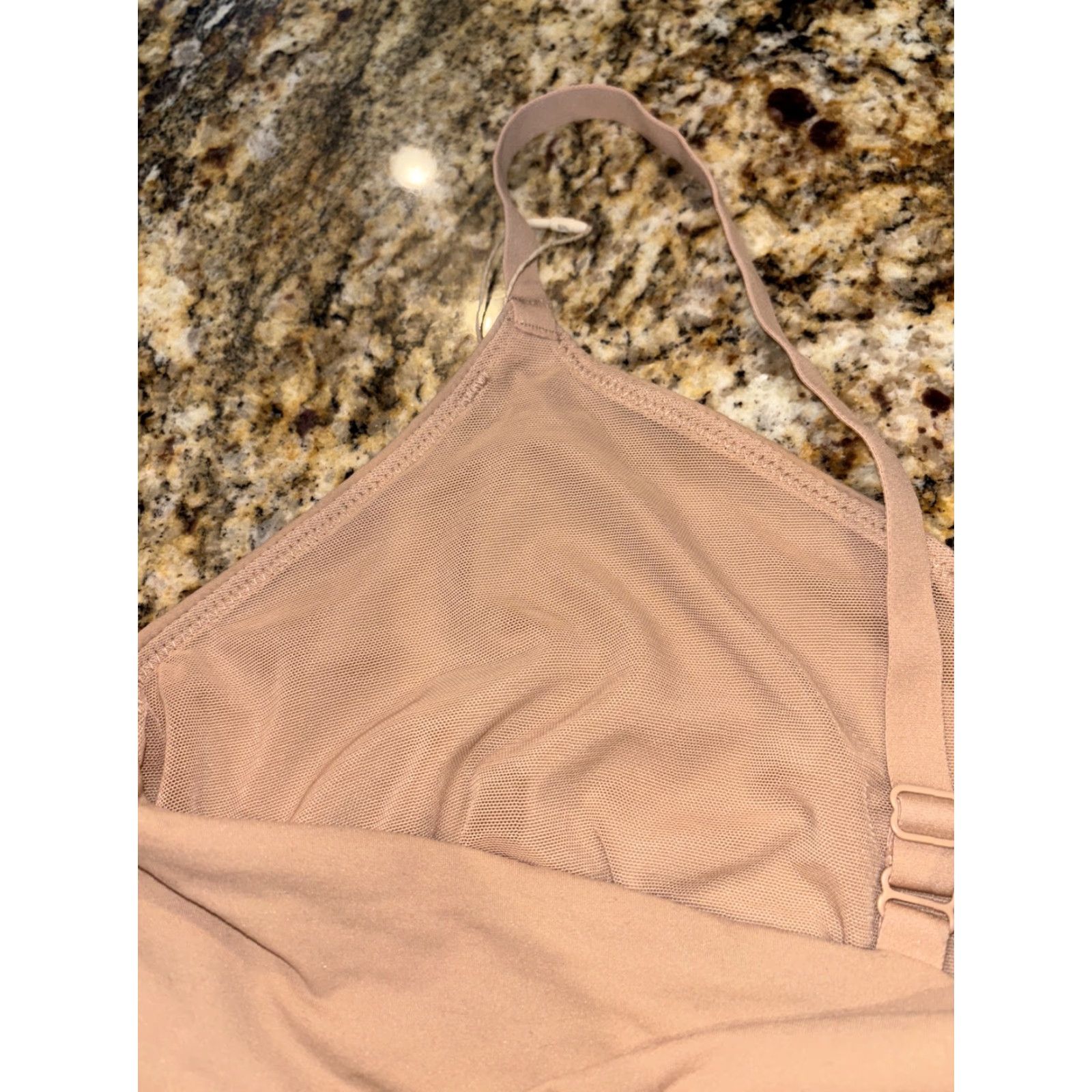 SKIMS SKIMS Fits Everybody Crossover Bralette 4XL Clay Wireless Fitted Bra Womens Size ONE SIZE - 8 Thumbnail