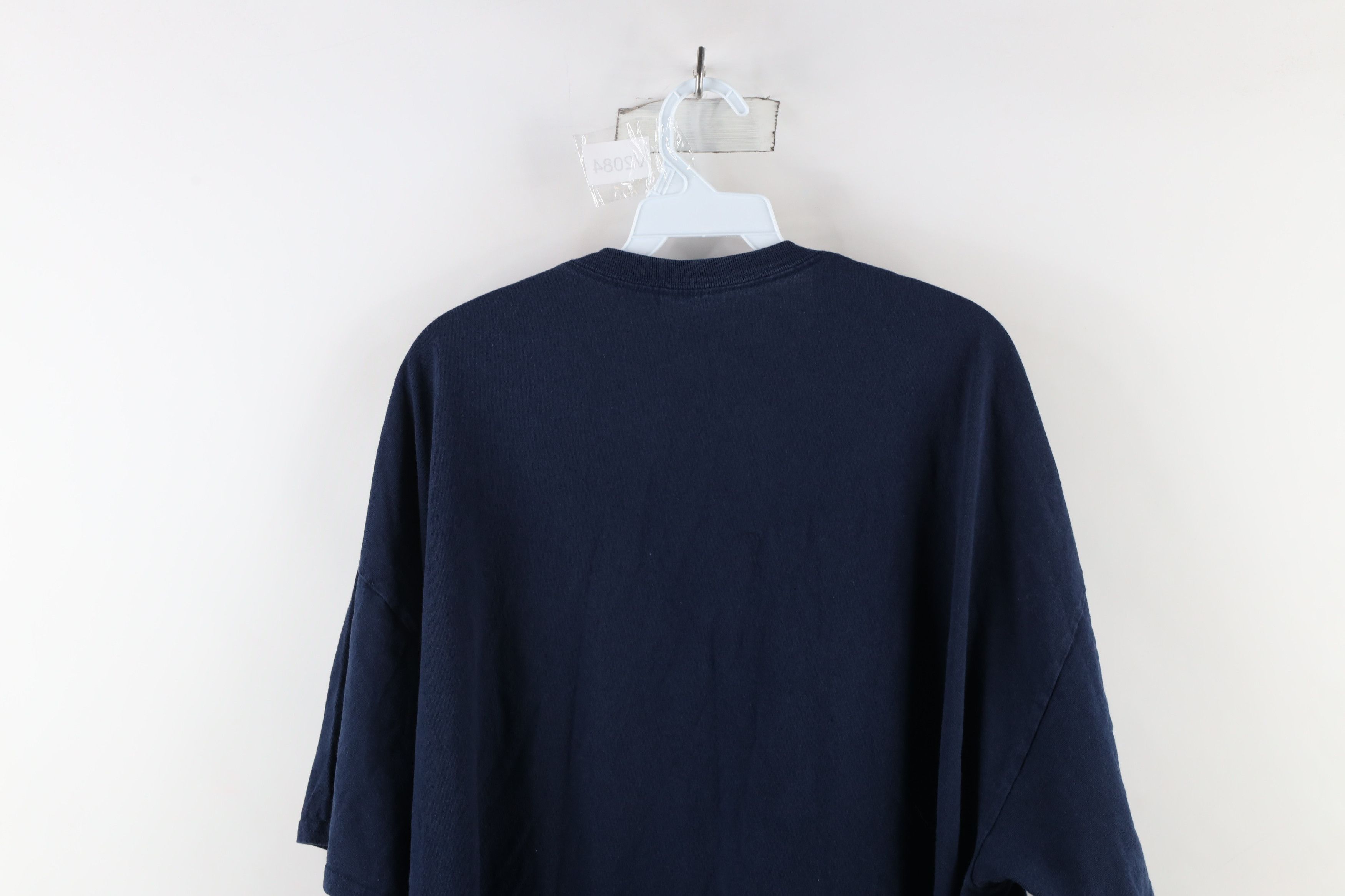 Vintage Vintage 90s Streetwear Nature Howling Wolf Moon T-Shirt Blue Size US XXL / EU 58 / 5 - 8 Thumbnail