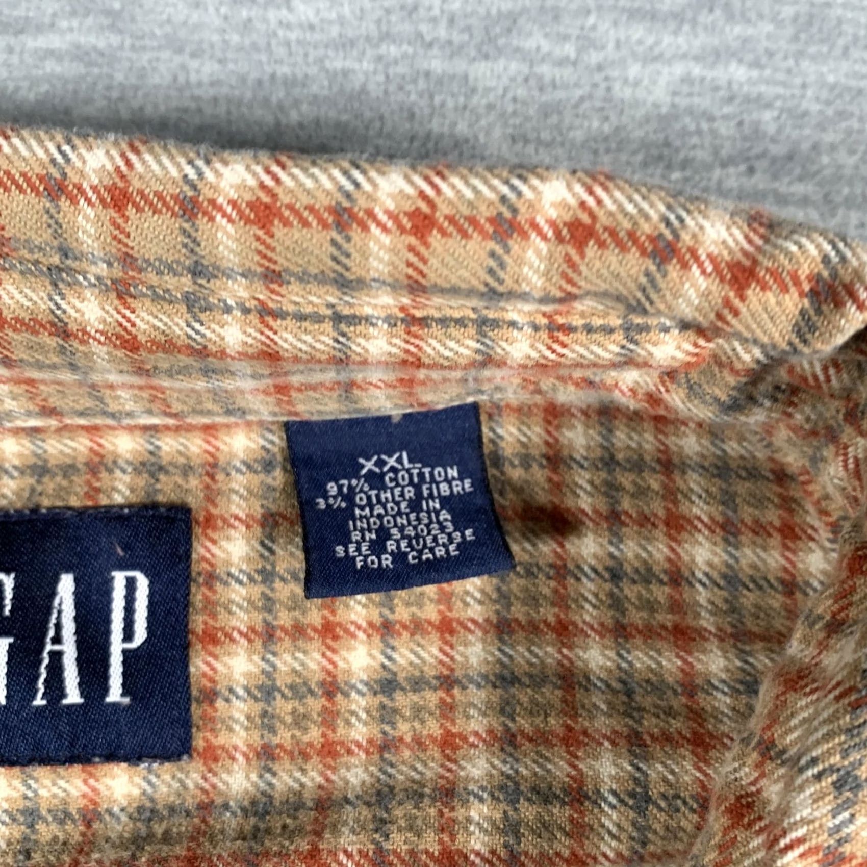 Gap GAP Shirt Mens 2XL Brown Tan Plaid Long Sleeve Button Casual Pocket Collared Size US XXL / EU 58 / 5 - 6 Thumbnail