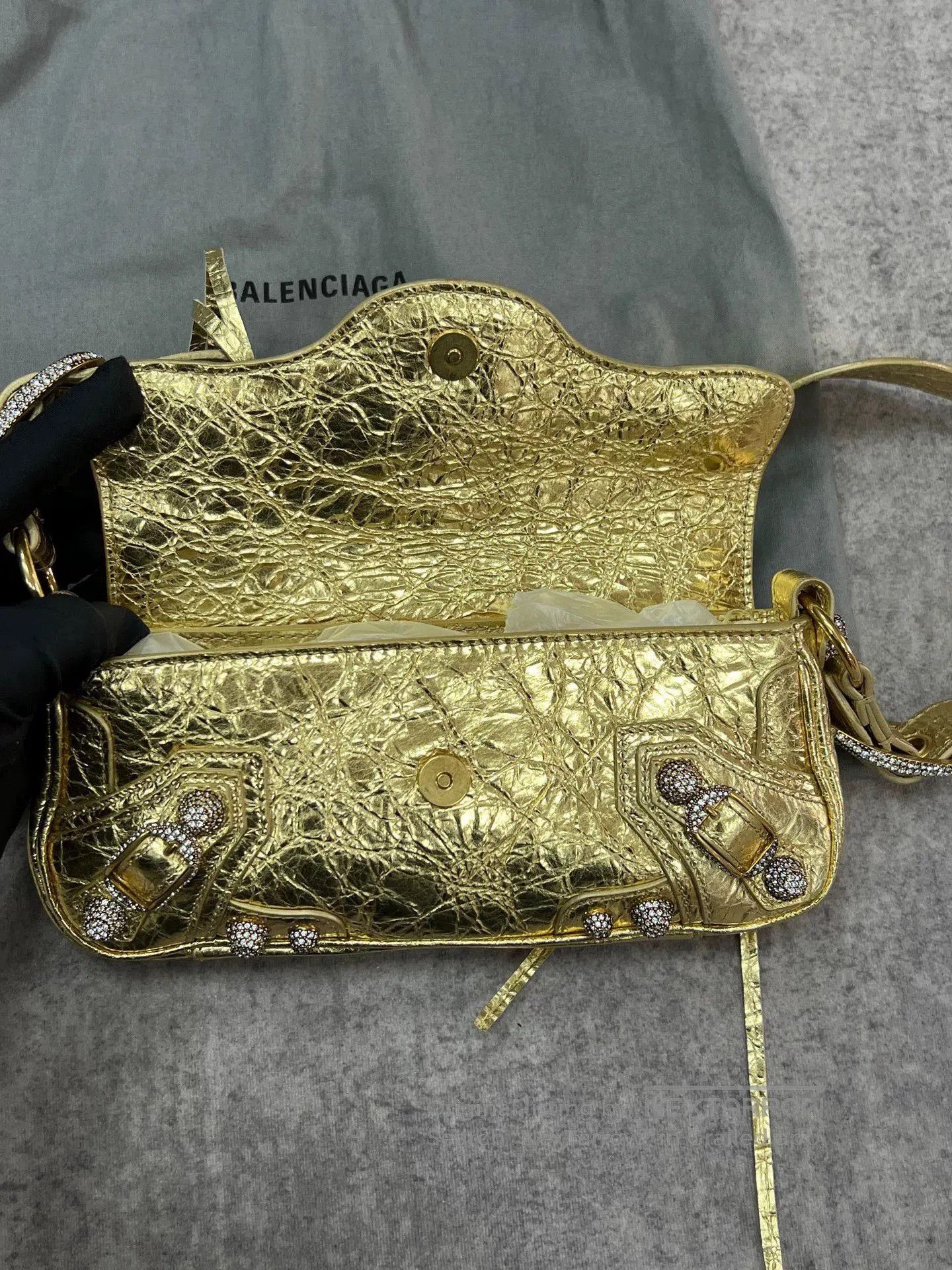 Balenciaga Balenciaga Gold Crystal Lecagole Bag. Size ONE SIZE - 9 Thumbnail