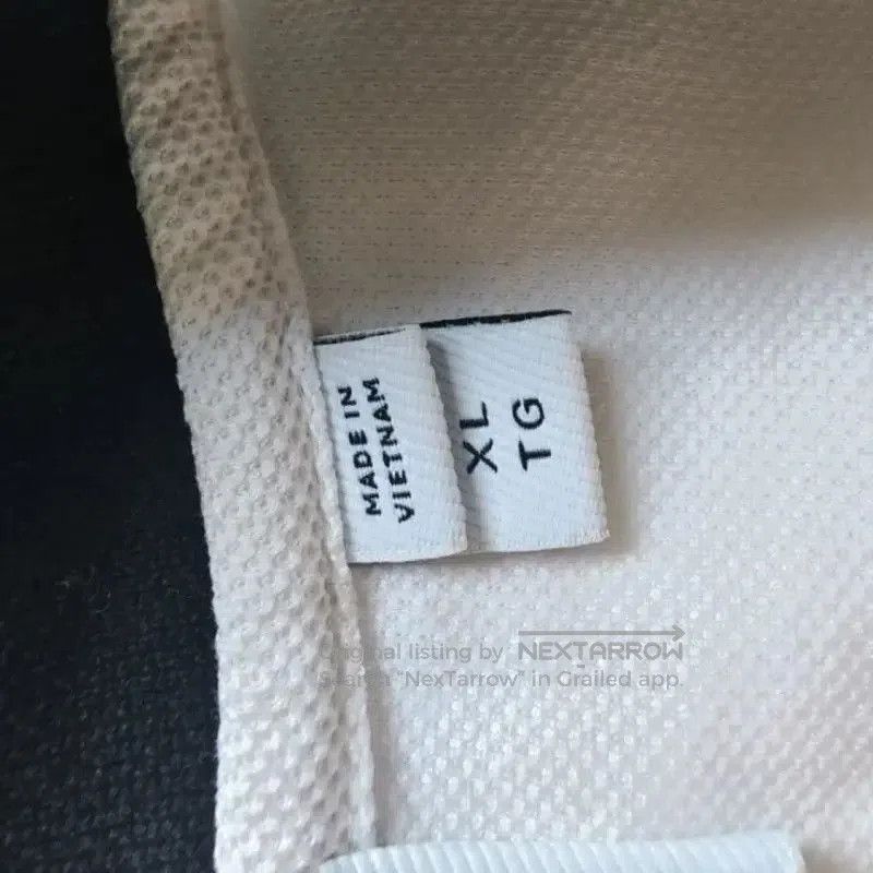 Burberry Burberry Women's White Cotton Polo. Size XL / US 12-14 / IT 48-50 - 4 Thumbnail