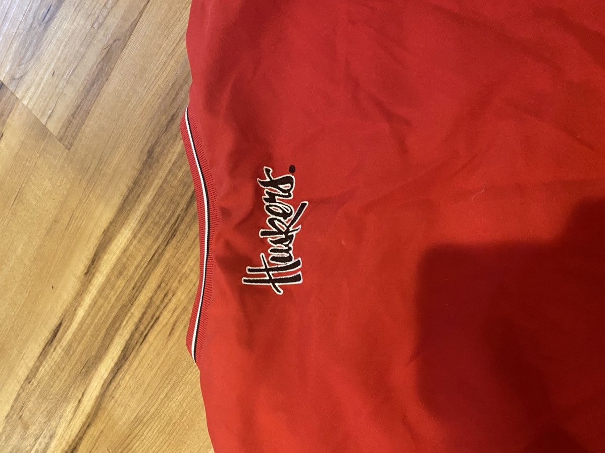 Vintage Vintage Nebraska Cornhuskers Windbreaker Size US XL / EU 56 / 4 - 6 Thumbnail