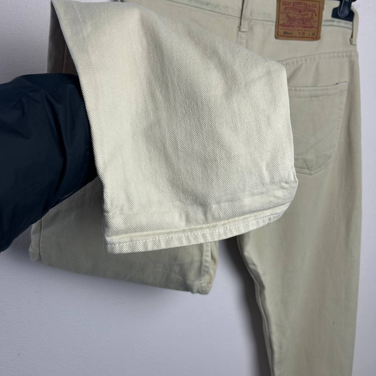 Levi's Vintage Clothing Vintage Levis 501xx Made In USA beige denim jeans Size US 34 / EU 50 - 6 Thumbnail