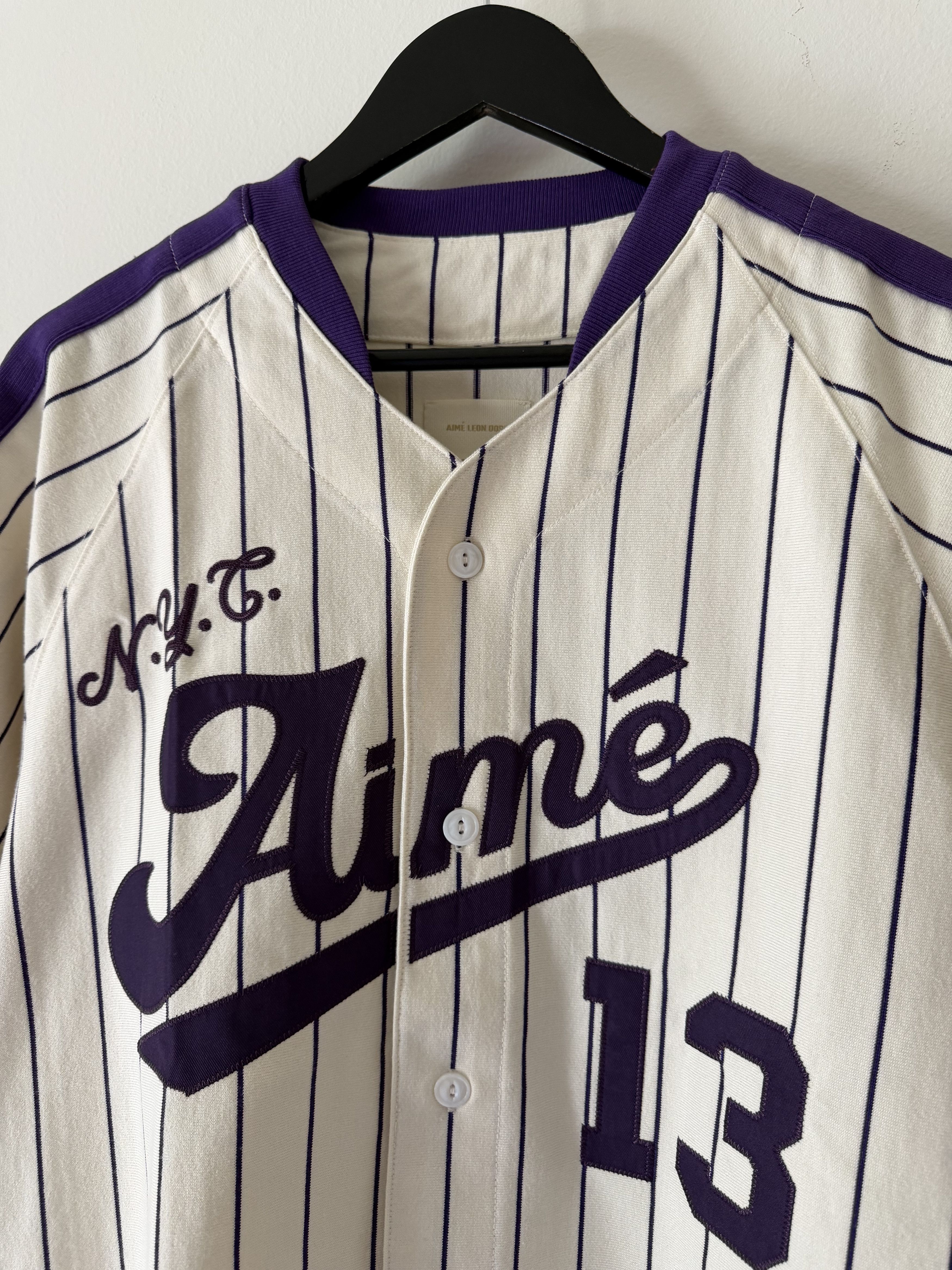 Aime Leon Dore Aime Leon Dore Baseball Jersey in White Purple Size US M / EU 48-50 / 2 - 2 Thumbnail