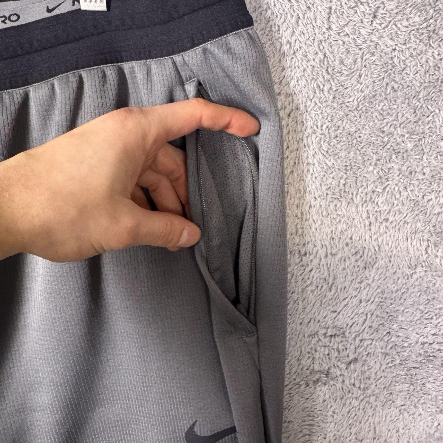 Nike Nike Pro Sweatpants Mens 2XL Gray Fleece Lined Therma Fit Sphere Training Jogger Fitness Pants Regular Size Activewear Mens Size US 39 - 5 Thumbnail