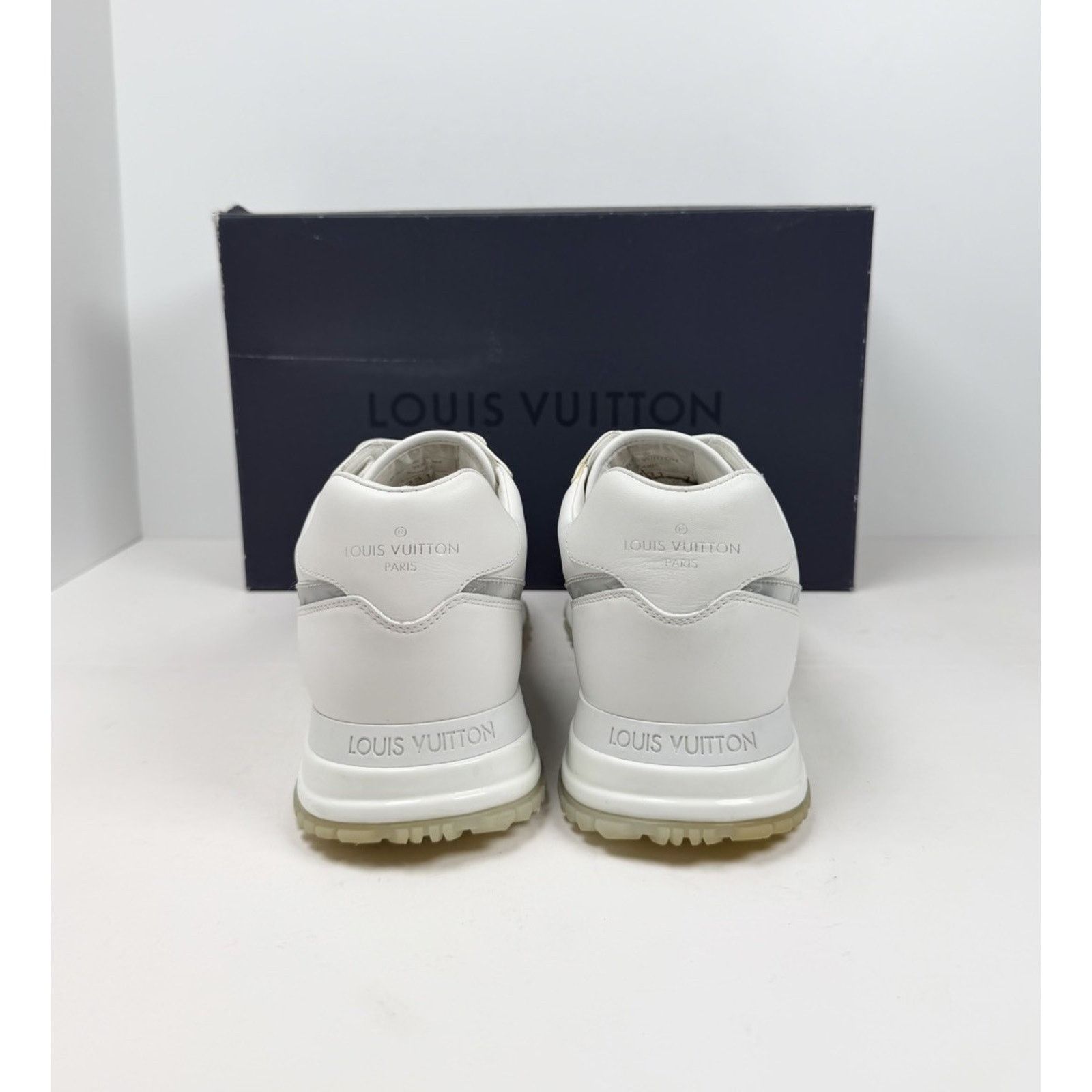 Louis Vuitton Size 7LV/8US - Louis Vuitton Run Away Monogram Size US 8 / EU 41 - 4 Thumbnail