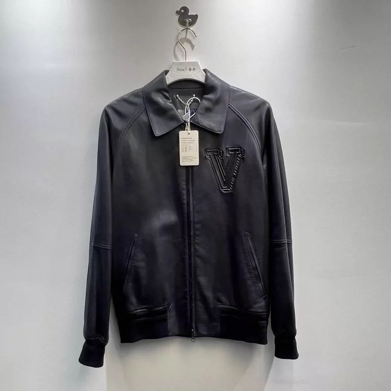 Louis Vuitton Louis Vuitton Leather jacket with logo print jacket Size US M / EU 48-50 / 2 - 1 Thumbnail