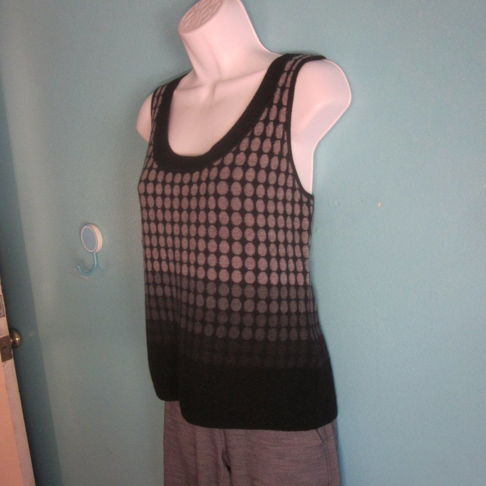 Robert Talbott Talbots Wool Vest Sweater Top Black & Gray 1980's Vintage Size M / US 6-8 / IT 42-44 - 2 Thumbnail