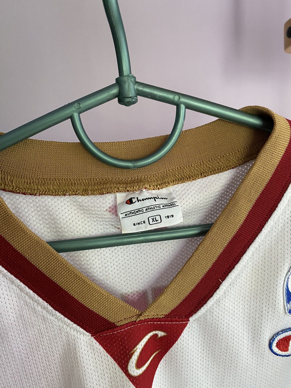 Champion × NBA × Vintage LeBron James Cleveland Cavaliers Jersey 23 Champion NBA Cavs Size US XL / EU 56 / 4 - 9 Thumbnail