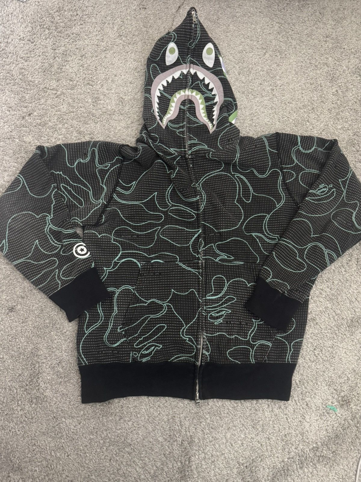 Bape BAPE Text Code Camo Shark Full Zip Hoodie Size US L / EU 52-54 / 3 - 1 Thumbnail