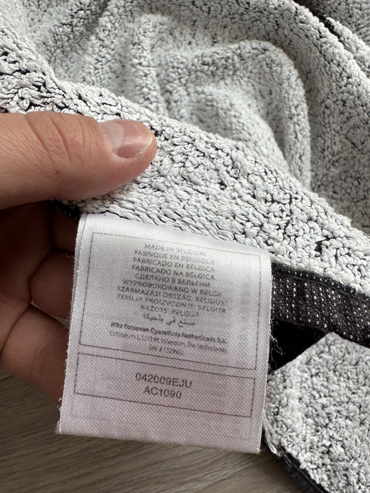Nike NIKE TOWEL VERY RARE Size ONE SIZE - 7 Thumbnail