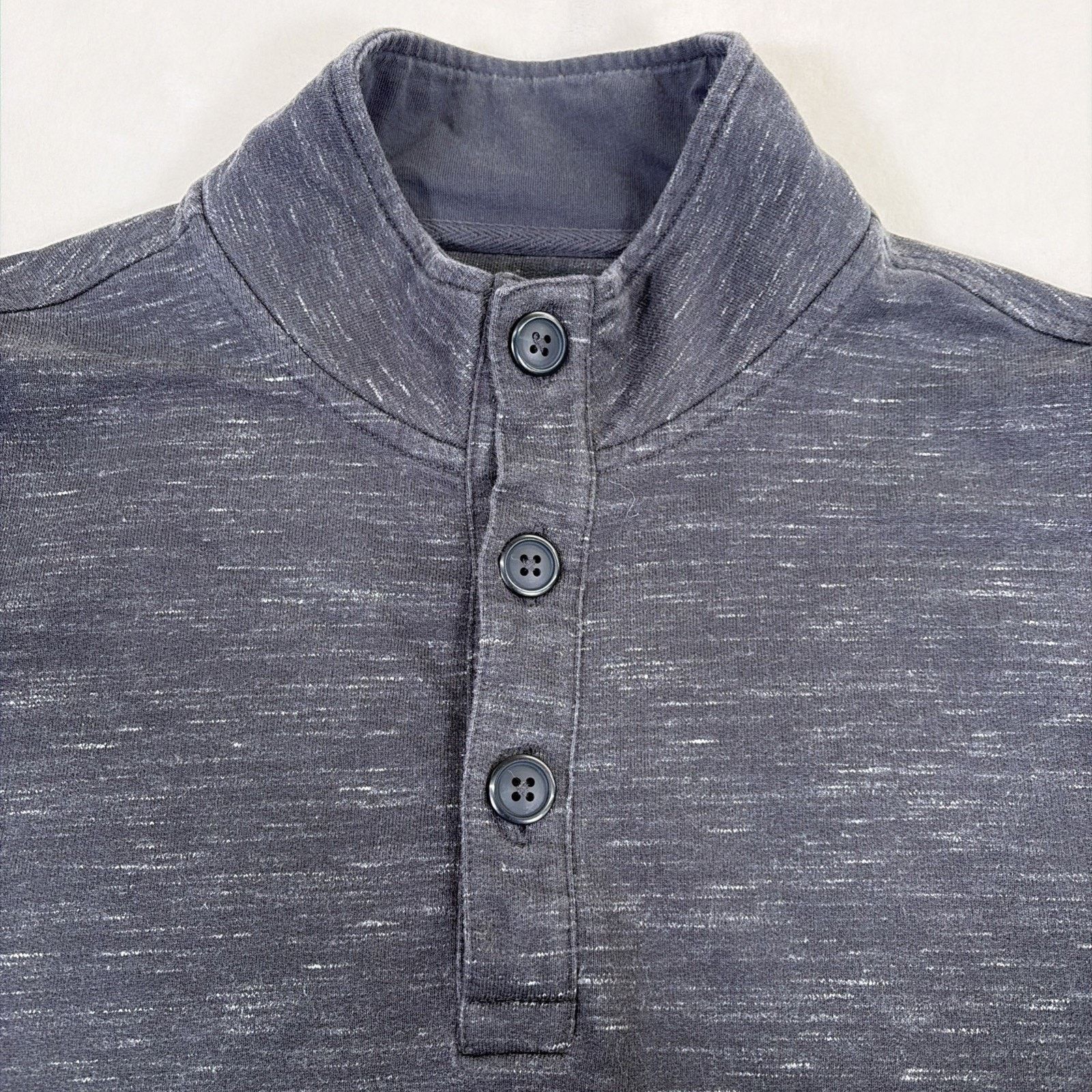 UNTUCKit UNTUCKit 1/4 Button Knit Pullover Sweater Men’s Size XL Gray Size US XL / EU 56 / 4 - 2 Thumbnail