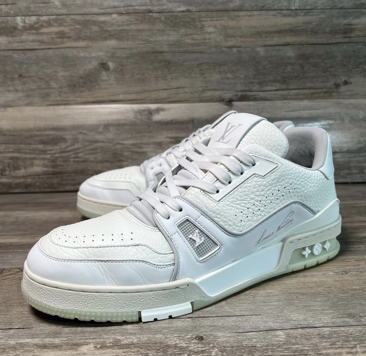 Louis Vuitton Louis Vuitton LV Trainer Sneakers in Gray White Size US 8.5 / EU 41-42 - 1 Thumbnail