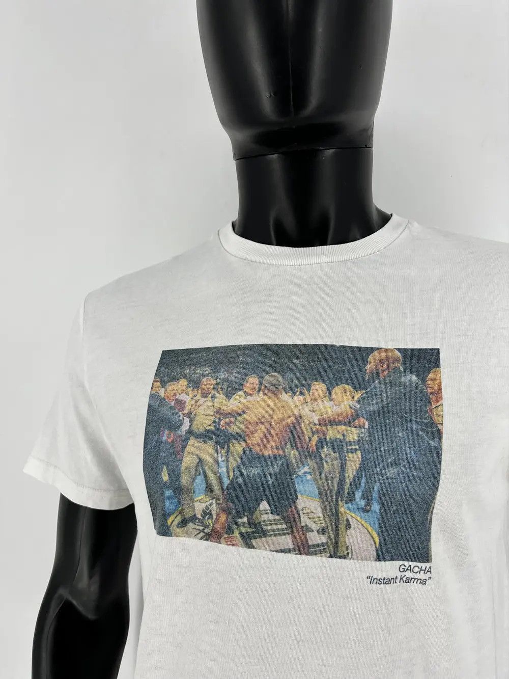 Band Tees Vintage Gacha T-shirts Big Logo "Instant Karma" Band Y2K 00s Size US S / EU 44-46 / 1 - 7 Thumbnail