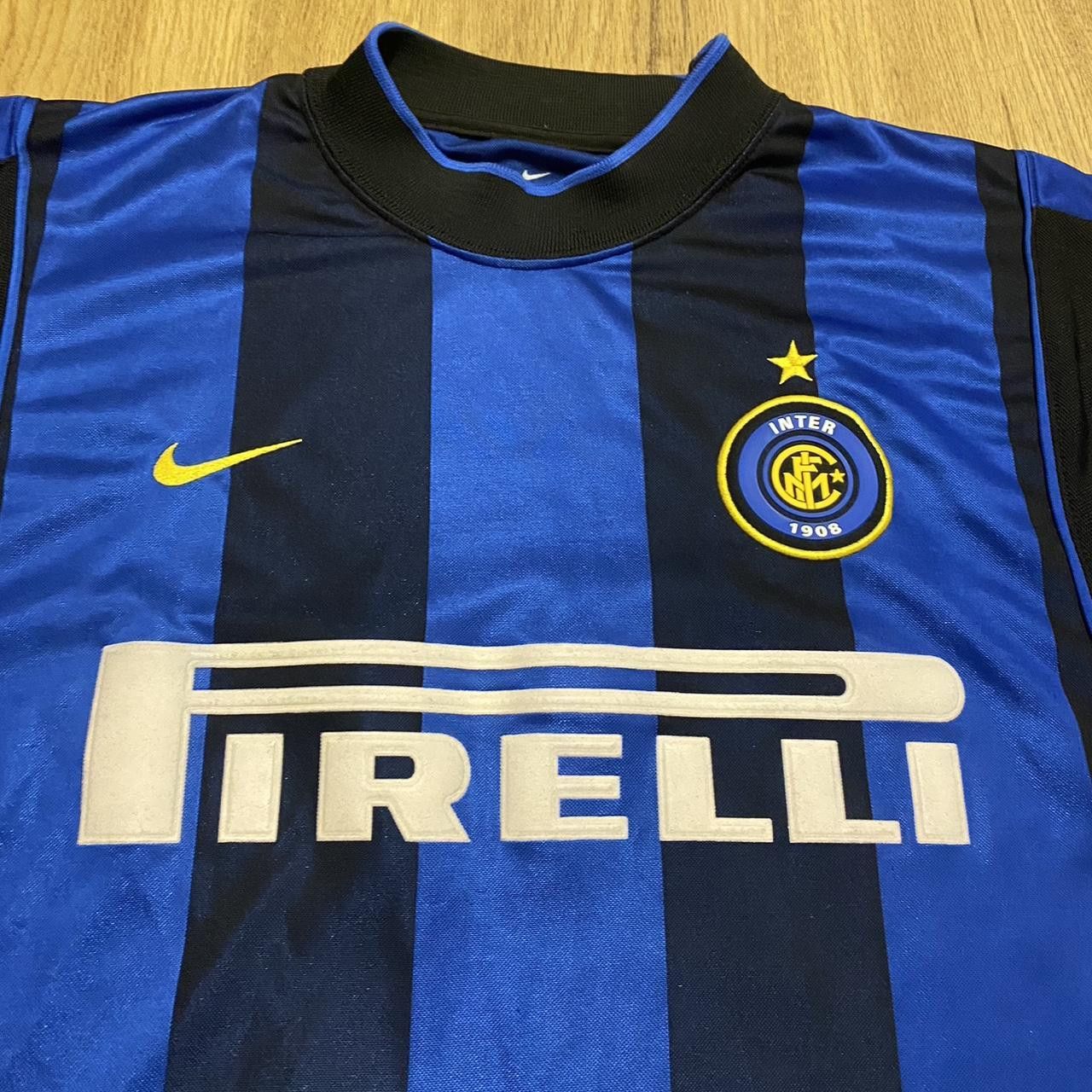 Nike 2000-01 Inter Mediolan Nike Pirelli Football Shirt Home Size US L / EU 52-54 / 3 - 3 Thumbnail