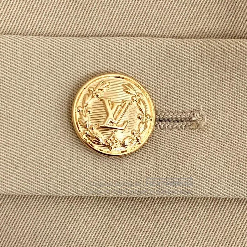 Louis Vuitton Louis Vuitton Khaki logo gold button presbyopic patchwork Size US 40 / EU 56 - 6 Thumbnail
