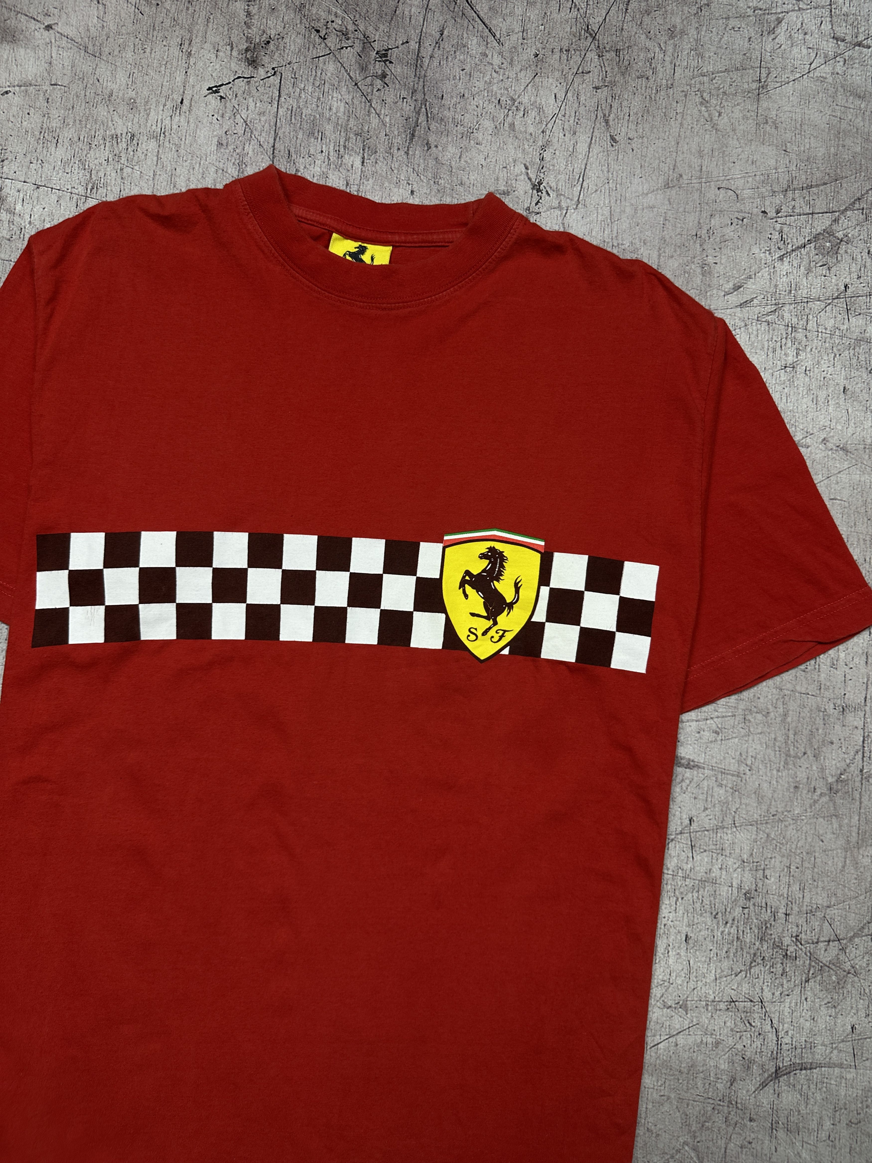 Ferrari Ferrari Racing Team 90s Vintage 1996 Mens T-Shirt Size US L / EU 52-54 / 3 - 2 Thumbnail