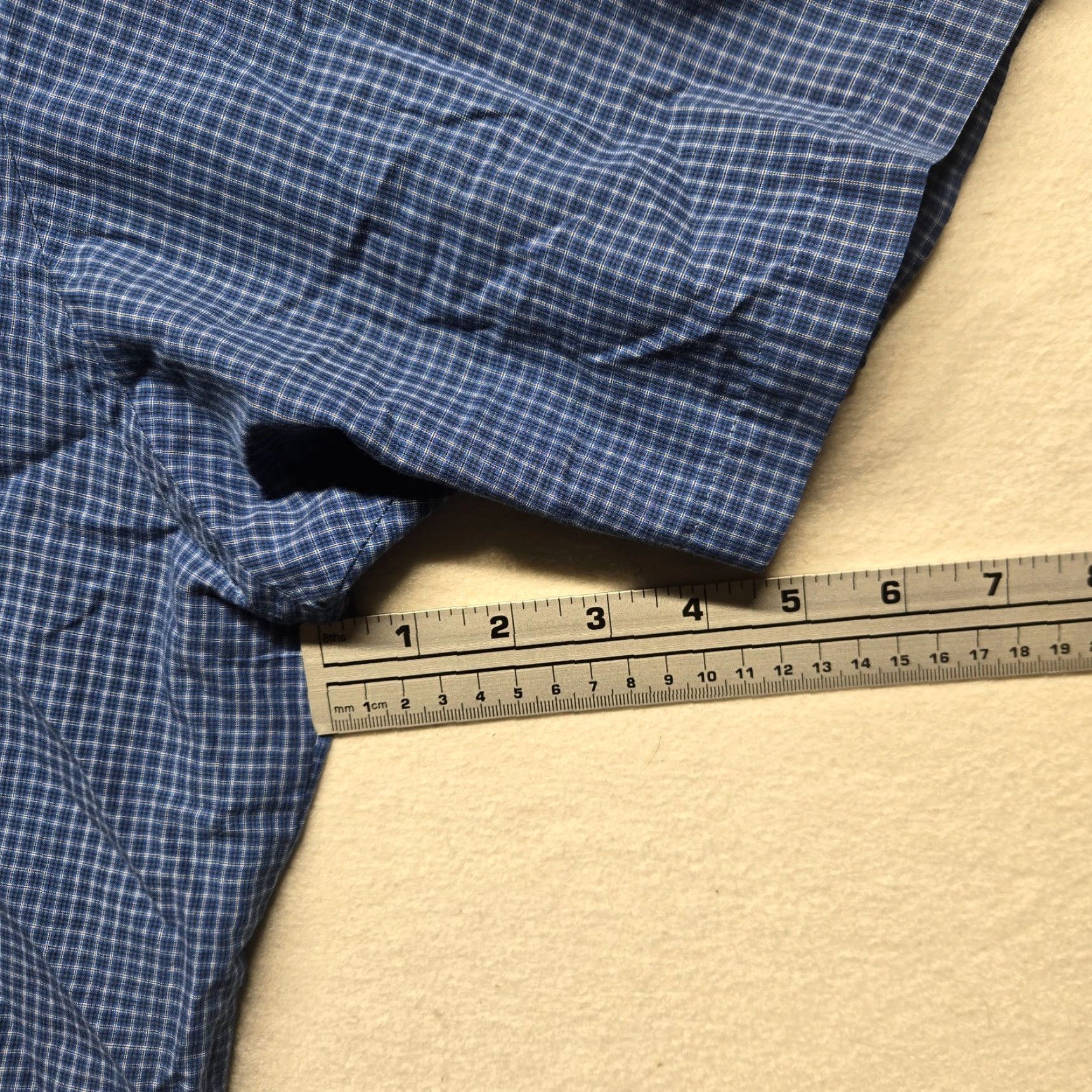 Van Heusen Van Heusen Blue Checkered Button-Down Dress Shirt Adult Men 17 Regular Fit Size US XL / EU 56 / 4 - 5 Thumbnail