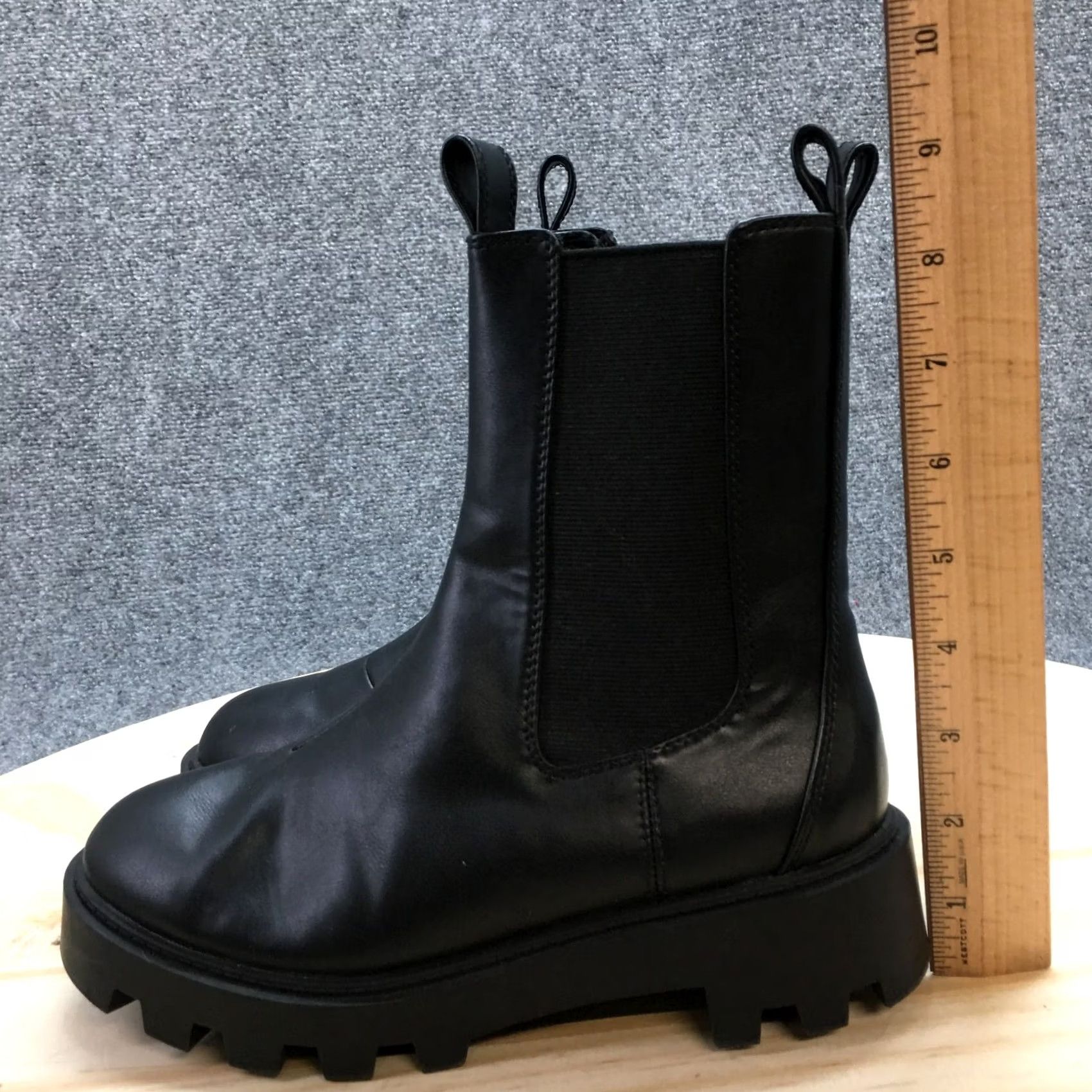 H&M H & M Womens Chelsea Ankle Booties Black Pull On Comfort Chunk Heels 36 Size US 6 / IT 36 - 7 Thumbnail