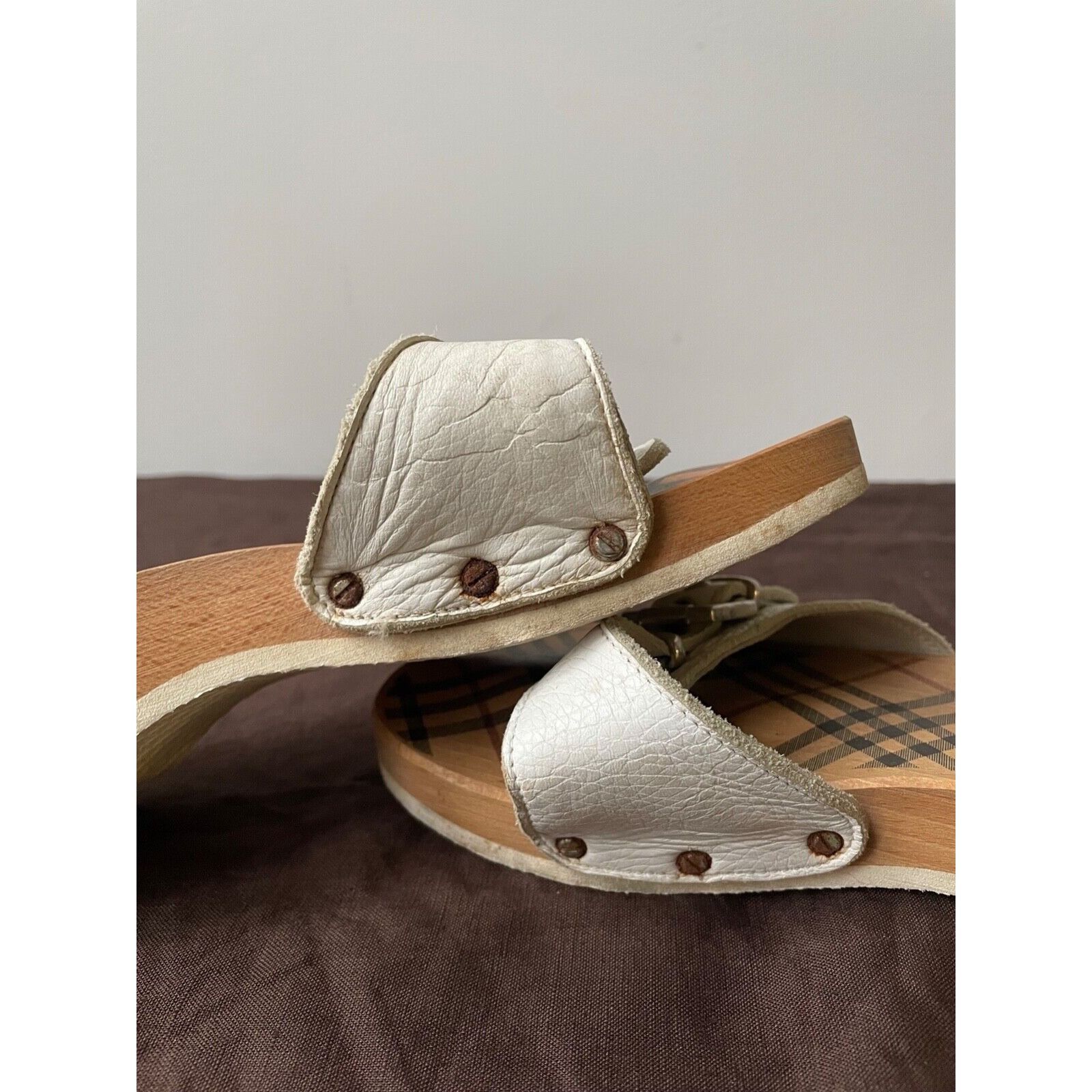 Burberry Burberry Vintage Nova Check Wooden Clogs 8259AC Size US 6 / IT 36 - 5 Thumbnail