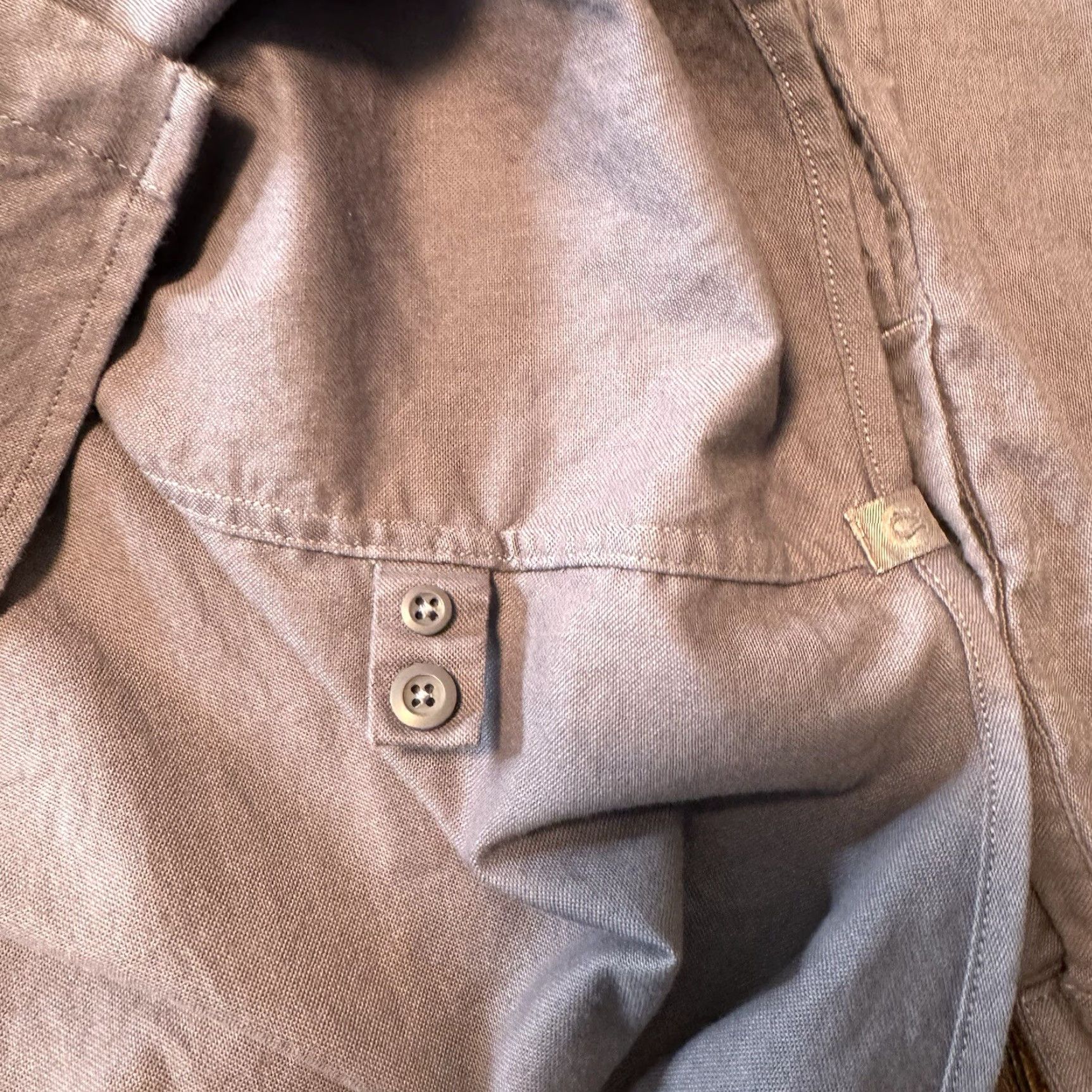 Lululemon Lululemon Shirt Men’s Large Commission Button Up Long Sleeve Gray Front Pocket Shirt Mens L Gray Front Pocket Button-Up Classic Preppy Outdoor Size US L / EU 52-54 / 3 - 5 Thumbnail