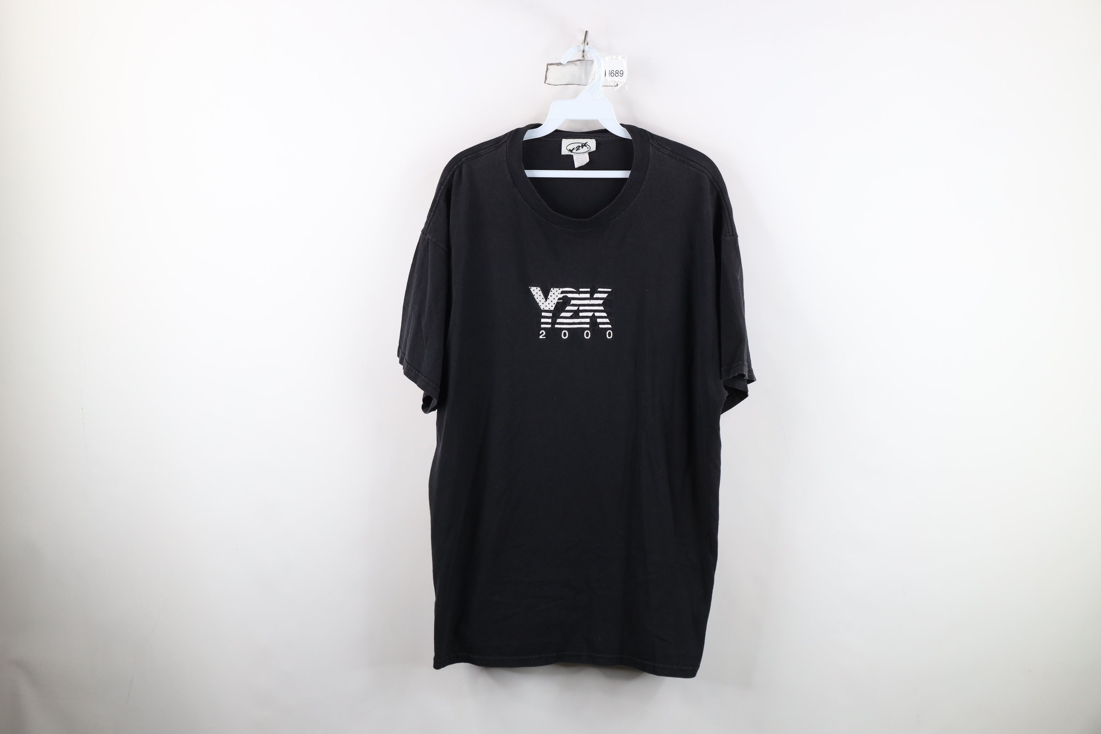 Vintage Vintage Y2K Millennium Spell 2000 Short Sleeve T-Shirt USA Size US XL / EU 56 / 4 - 1 Thumbnail
