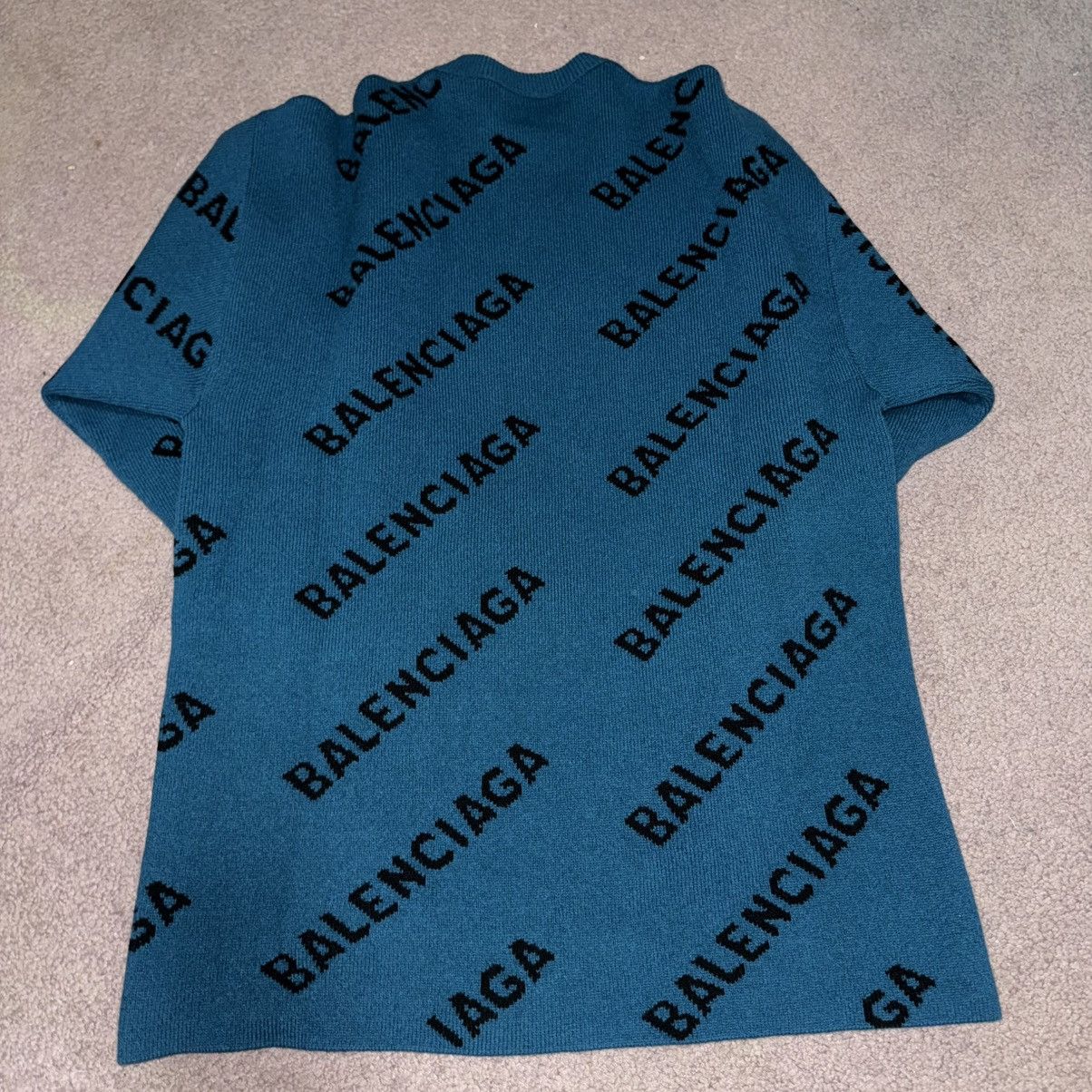Balenciaga Balenciaga FW21 All Over Logo Wool Sweater Petrol Blue Size US L / EU 52-54 / 3 - 2 Thumbnail