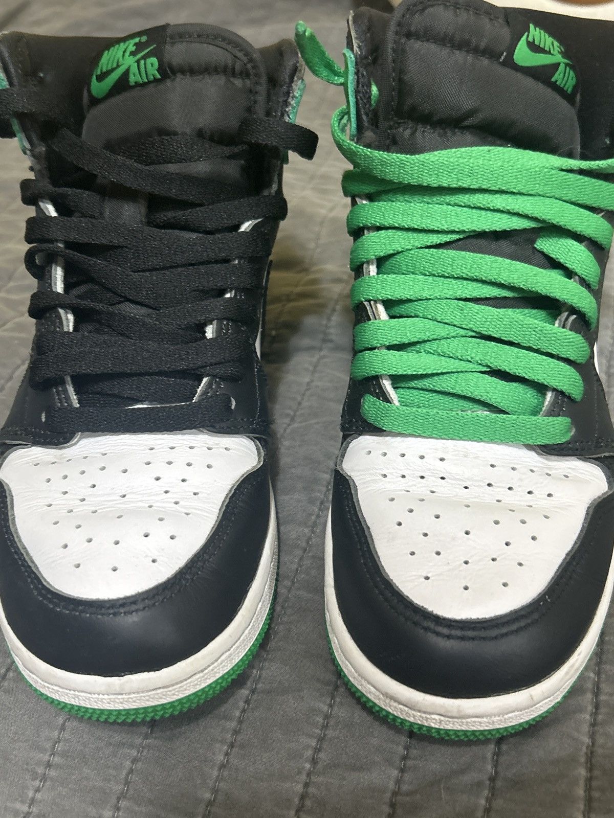 Nike Air Jordan 1 Retro High OG GS Size US 6 / IT 36 - 3 Thumbnail
