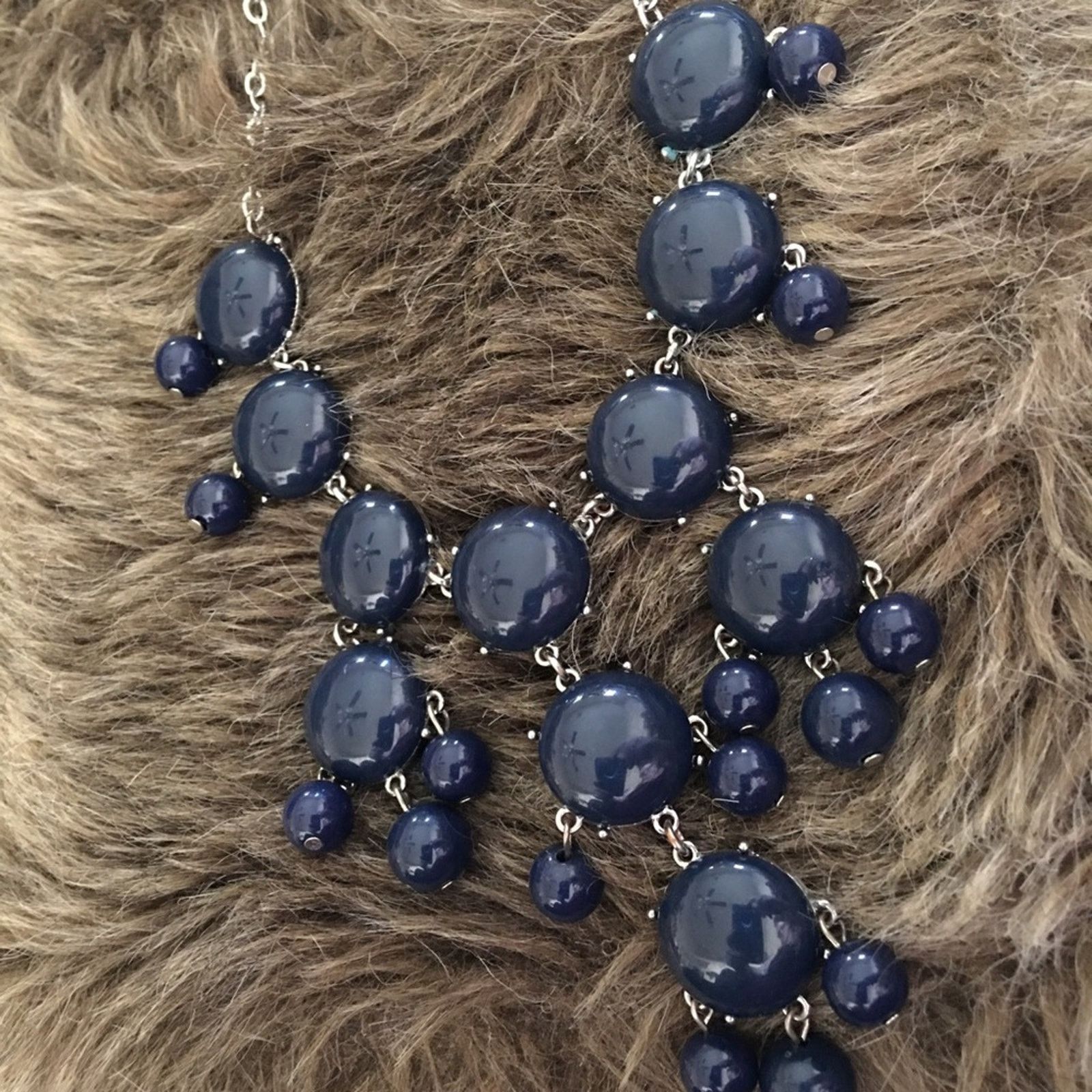 Jewelry Modern navy beaded chandelier style necklace Size ONE SIZE - 6 Thumbnail