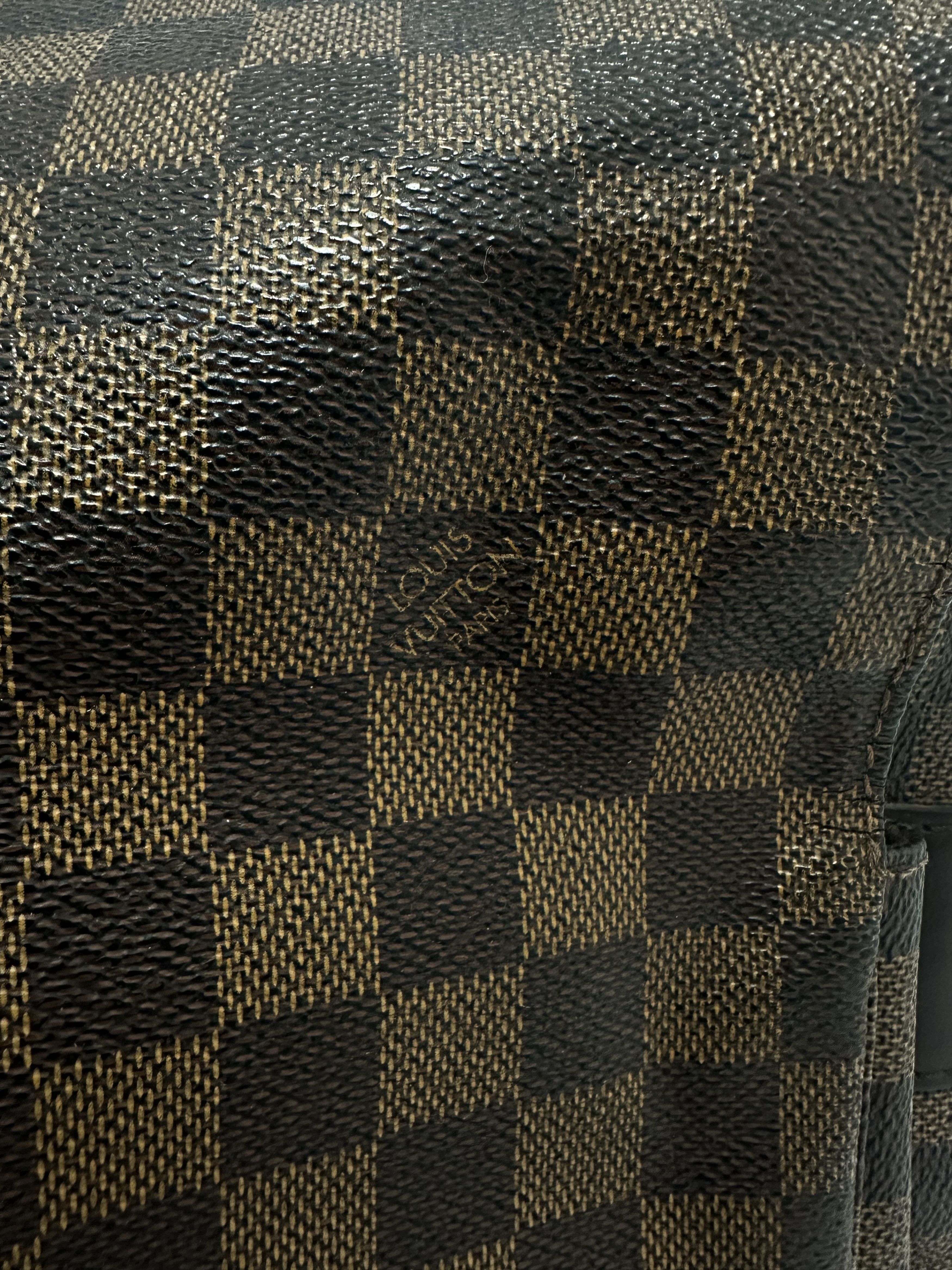 Louis Vuitton Louis Vuitton Damier Ebene Canvas Naviglio Messenger Bag Size ONE SIZE - 2 Thumbnail