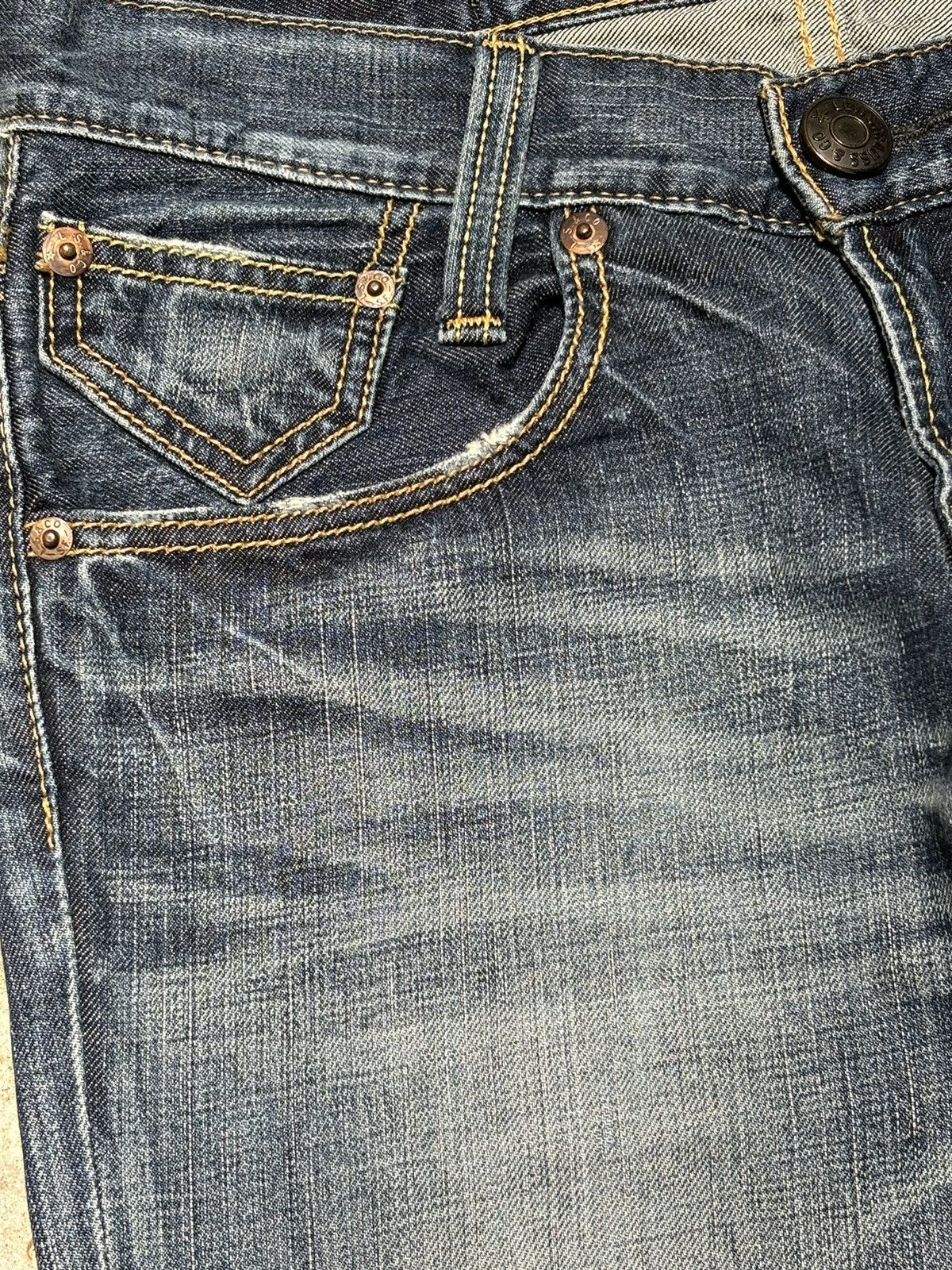 Levi's Vintage 90s Levis American Classic Blue Wash Ripped Jeans Size US 30 / EU 46 - 6 Thumbnail