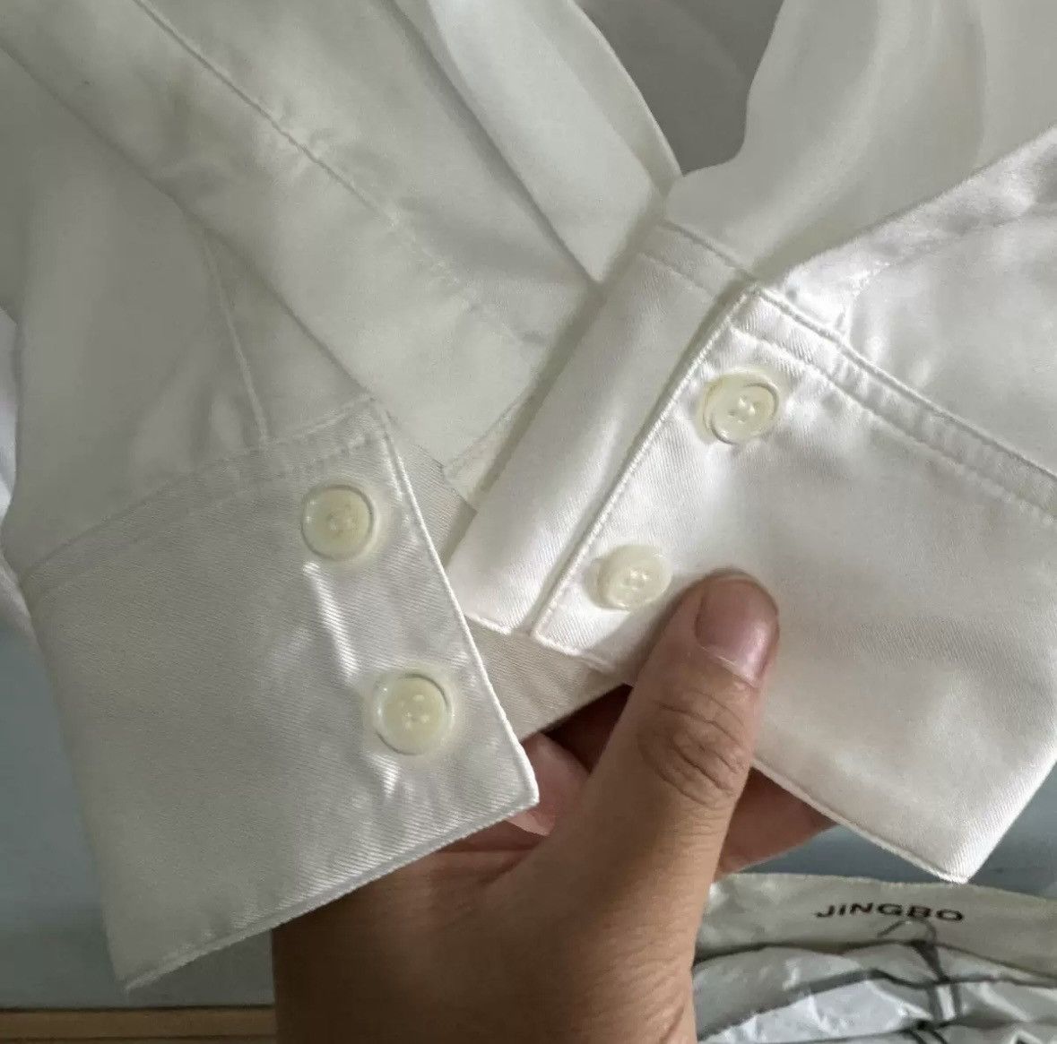Givenchy Givenchy real silk shirt Size US M / EU 48-50 / 2 - 8 Thumbnail