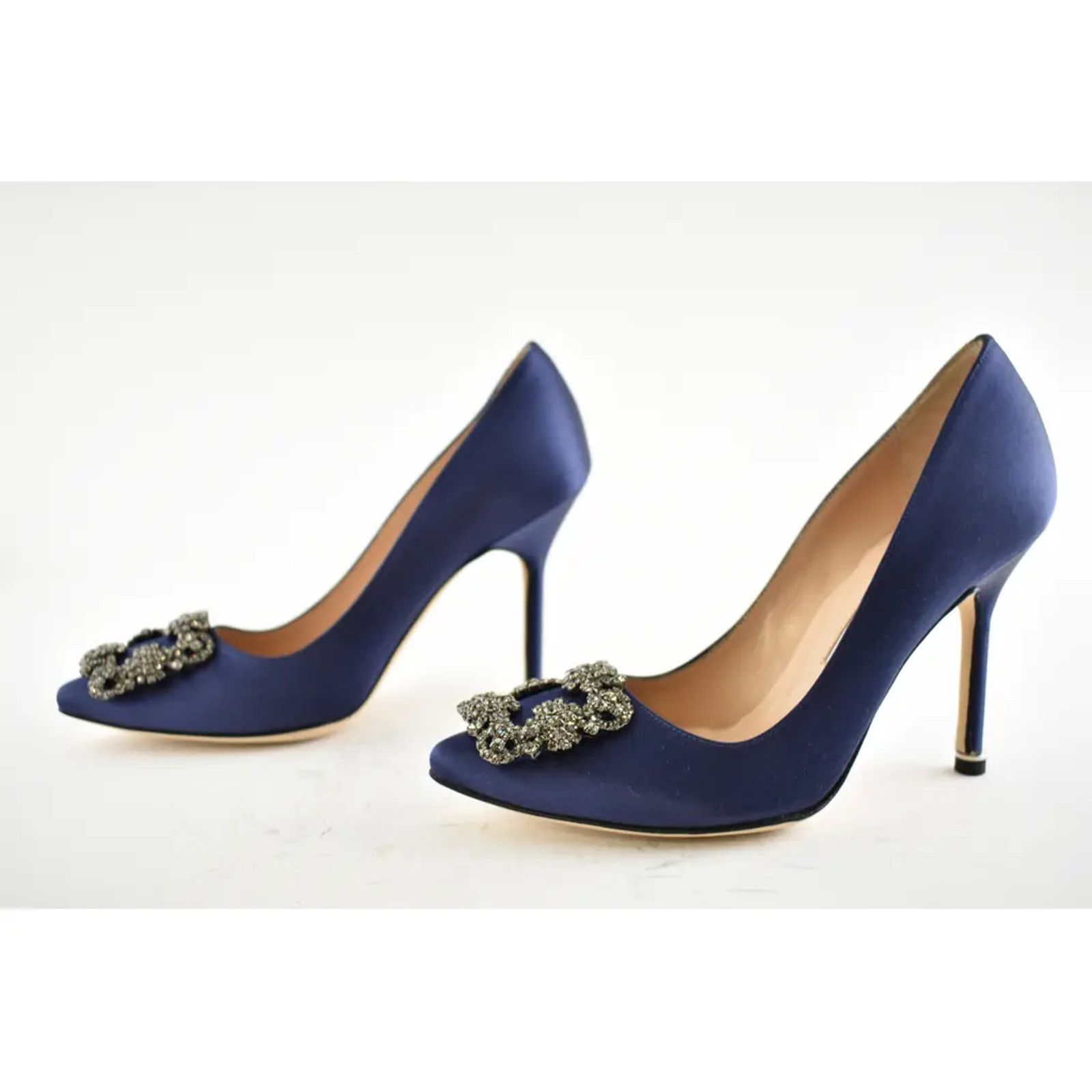 Manolo Blahnik Hangisi 105 Navy Satin Crystal Jewel Buckle Heel Pump 40 Size US 10 / IT 40 - 10 Thumbnail