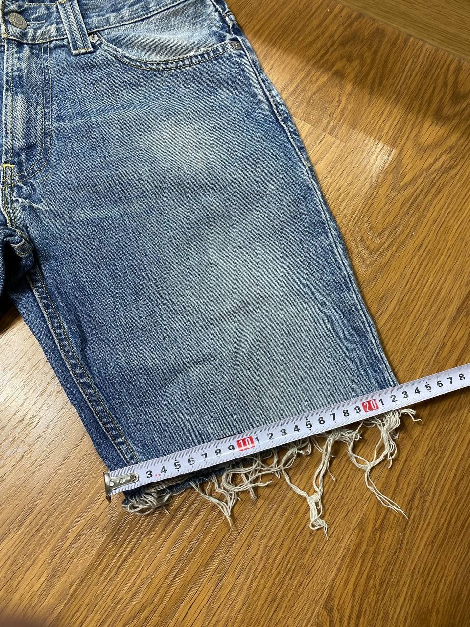 Japanese Brand × Levi's Gothicana Y2K Bondage Gothic Multipocket Cargo Shorts Size US 31 - 13 Thumbnail