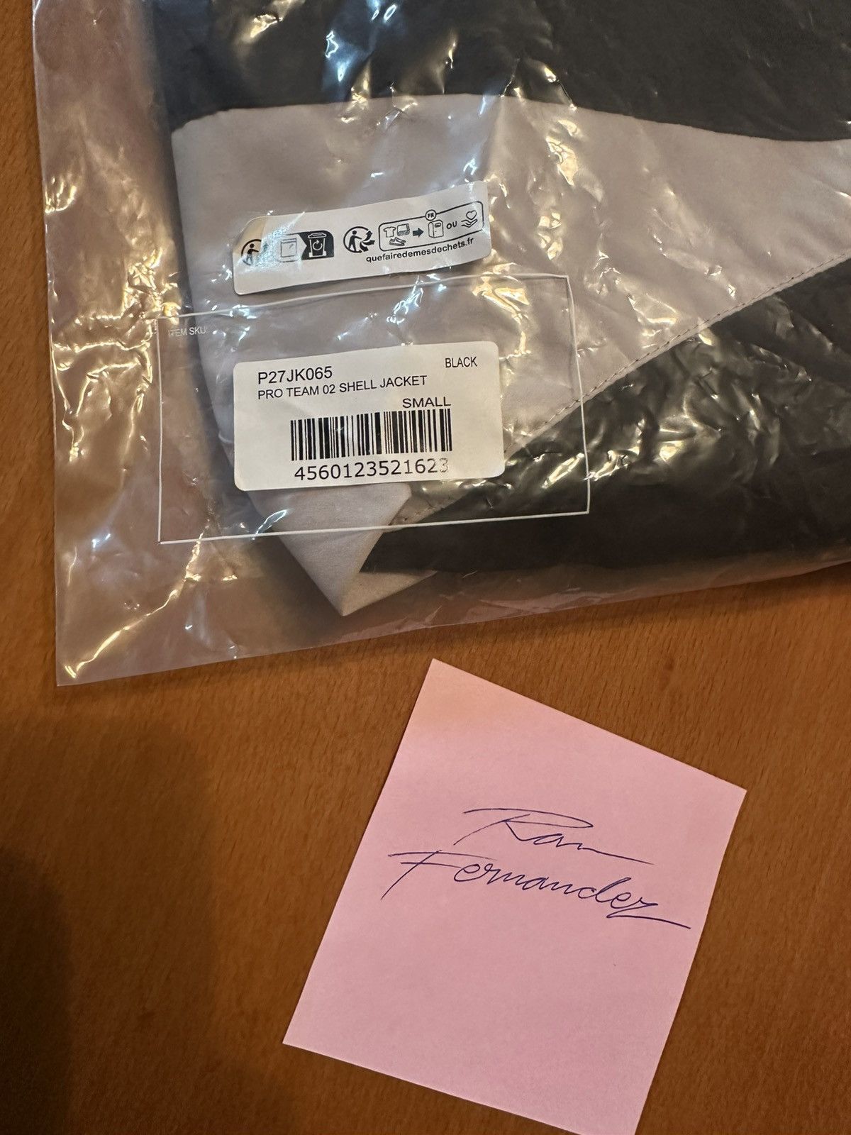 Palace Palace Team 02 Shell Jacket black Size US S / EU 44-46 / 1 - 7 Thumbnail
