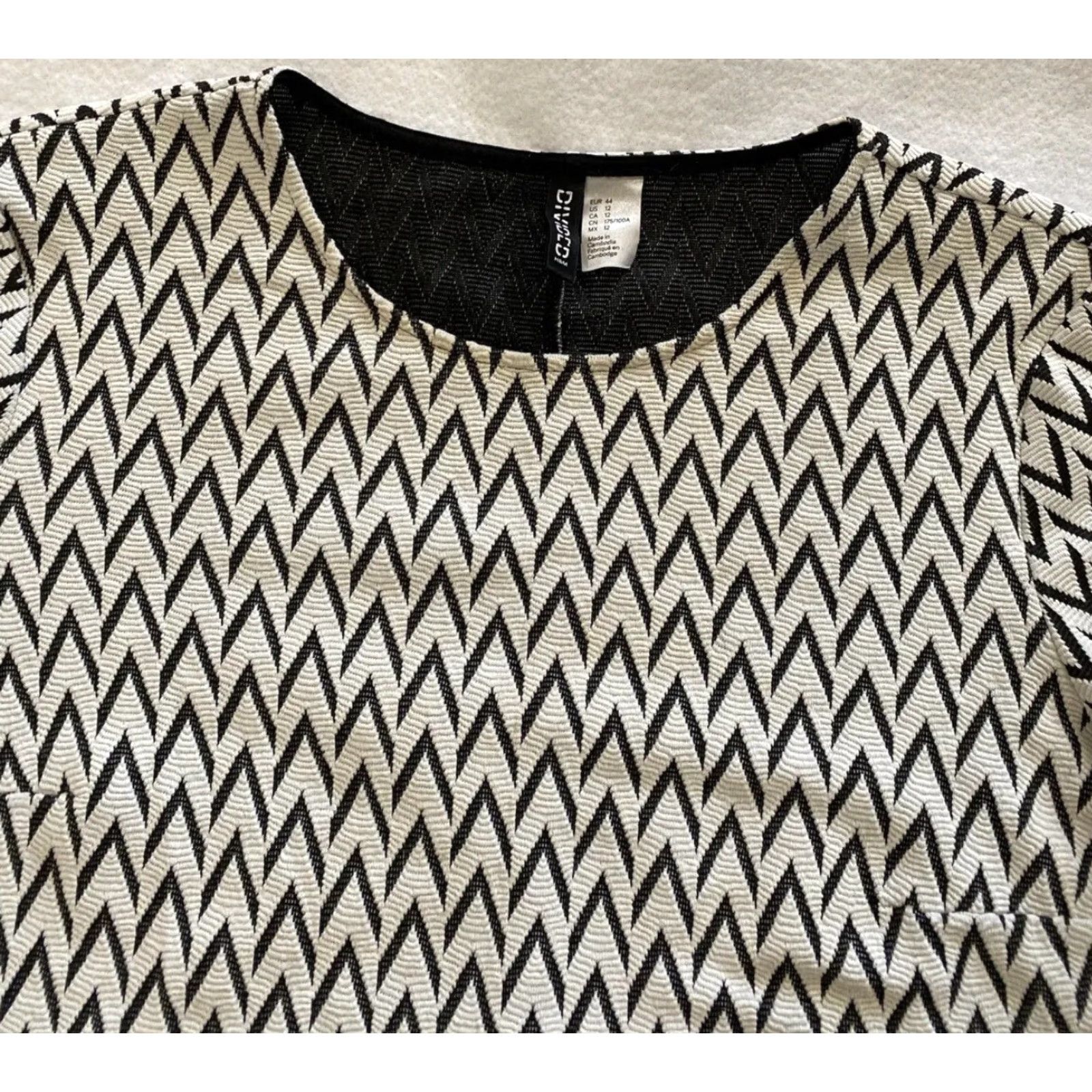 Vintage Divided Dress Women’s Size 12 Mini Tunic Sleeveless Round Neck Wide Strap Knee Length Gray Knit Polyester Spandex Tank Dress Casual Summer Women's) Size XL / US 12-14 / IT 48-50 - 2 Thumbnail