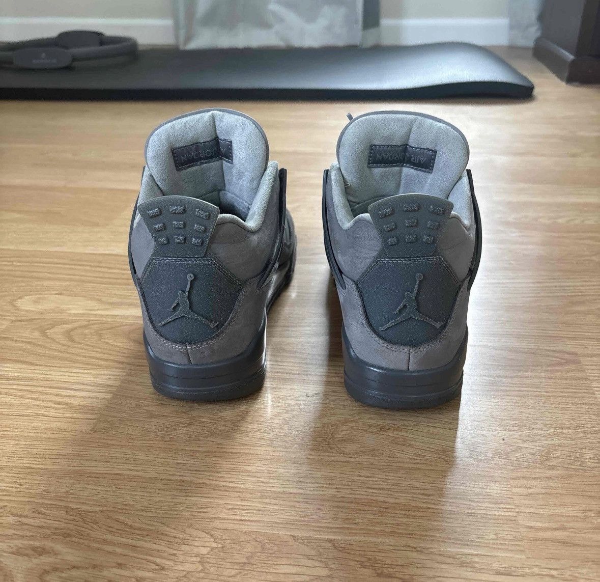 Jordan Brand Air Jordan 4 Retro SE 'Wet Cement' Size 9.5 Size US 9.5 / EU 42-43 - 4 Thumbnail