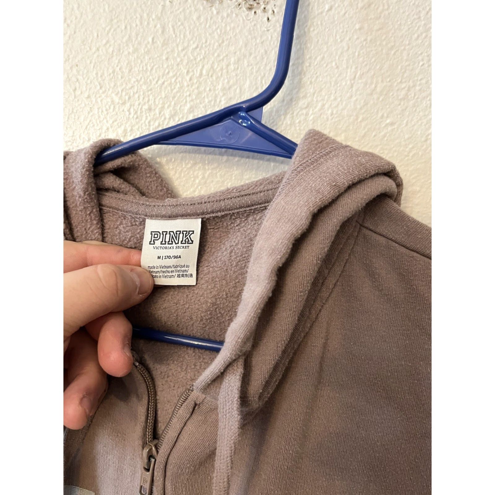 Victoria's Secret Victoria's Secret PINK Hoodie Women M Pink Full Zip Sweatshirt Size M / US 6-8 / IT 42-44 - 3 Thumbnail
