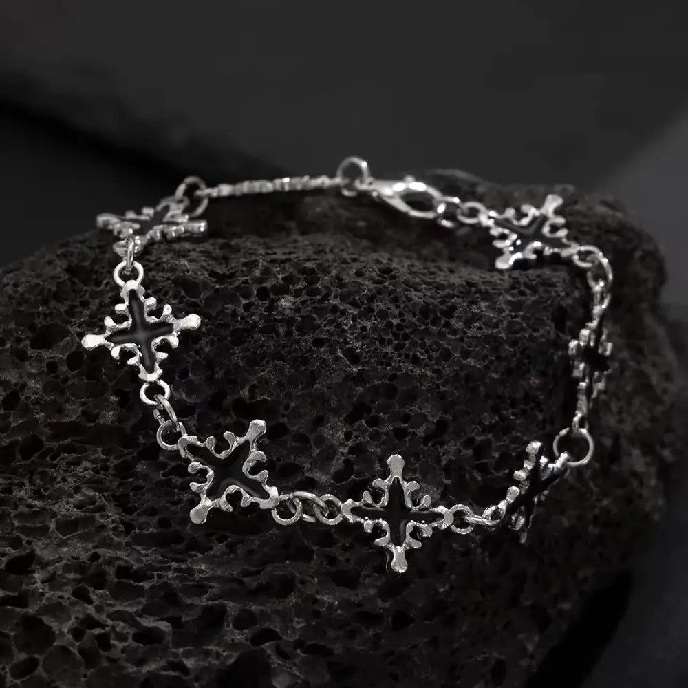 Jewelry Cross Chain Bracelet Size ONE SIZE - 4 Thumbnail