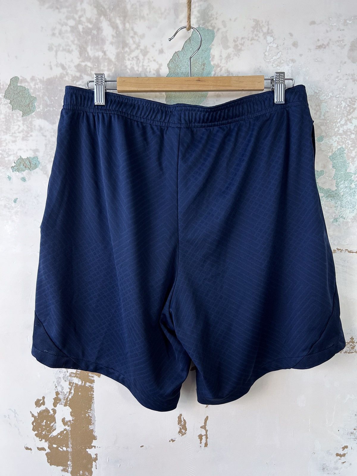 Chelsea Soccer × Nike NIKE FC GHELSEA SOCCER SHORTS Size US 36 / EU 52 - 4 Thumbnail