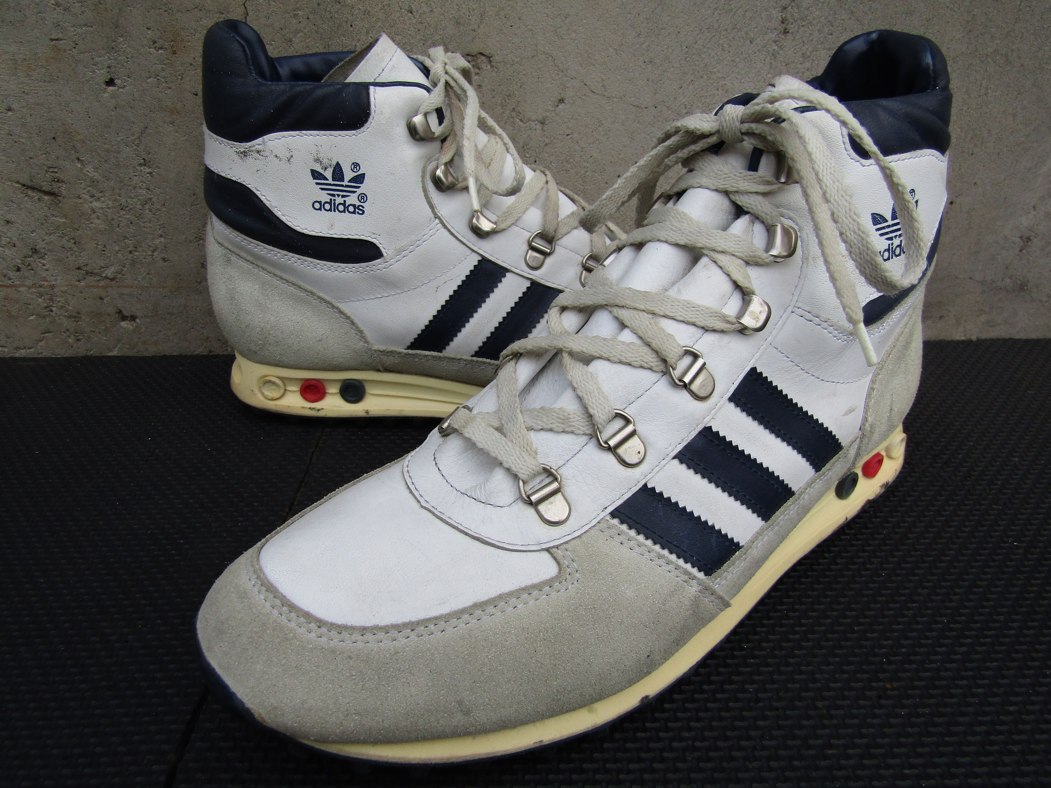 adidas gazelle silver green womens ADIDAS SHOES SNEAKERS Ivy Park Womans Sz 8 White Sleek Boots Gumsole  Renaissance – conSHINEment