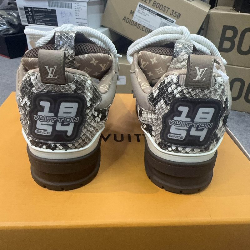 Louis Vuitton Louis Vuitton Skate Fashion Sneakers for Men -2508 Size US 7.5 / EU 40-41 - 3 Thumbnail